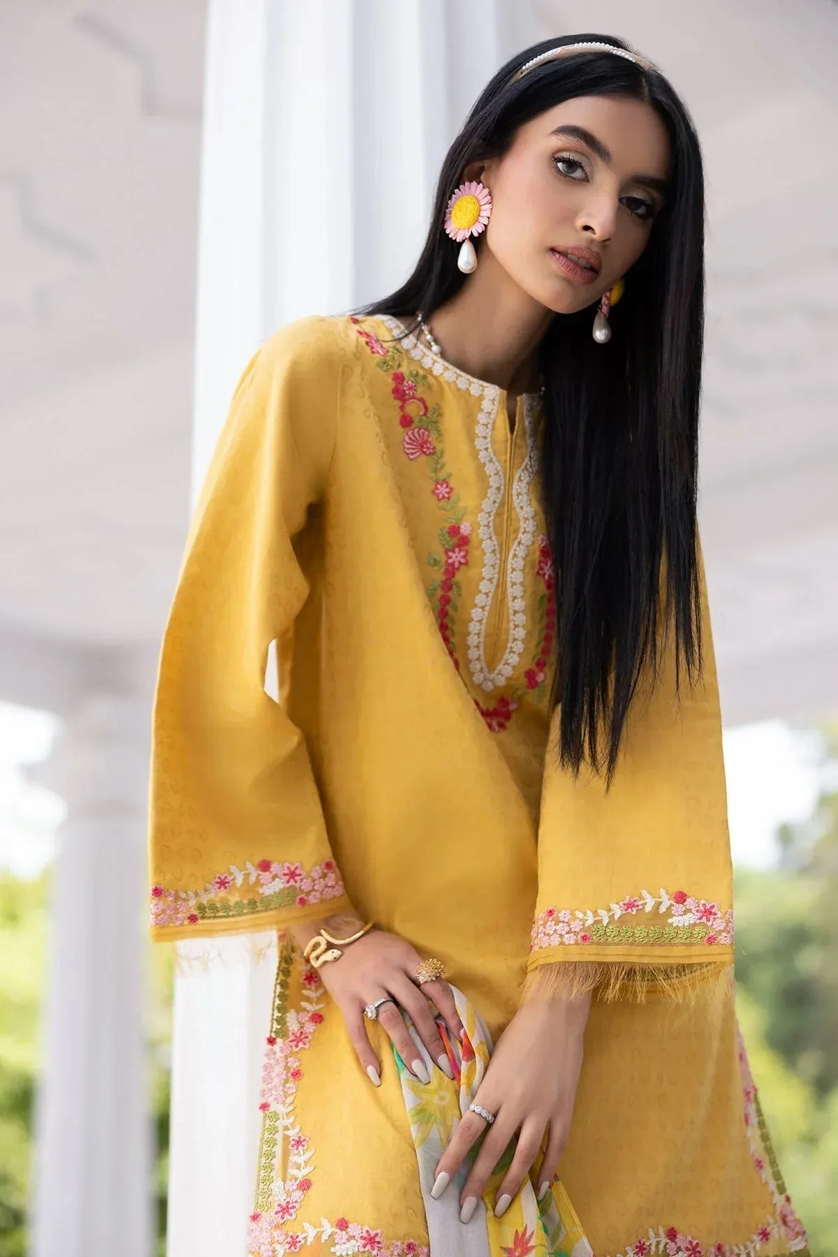 Charizma Niche Eid Edit Yellow Chiffon – view 4 – Poshaq