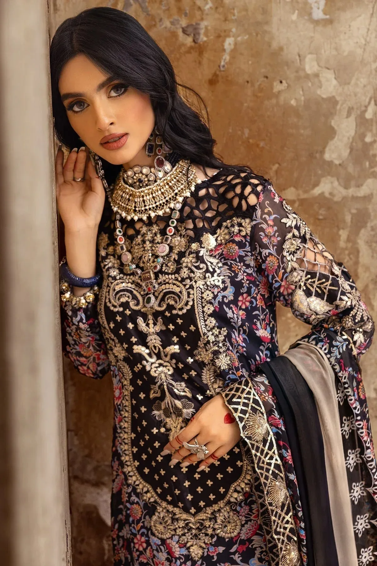Charizma Vasl Chiffon Collection Black Raw Silk – view 11 – Poshaq