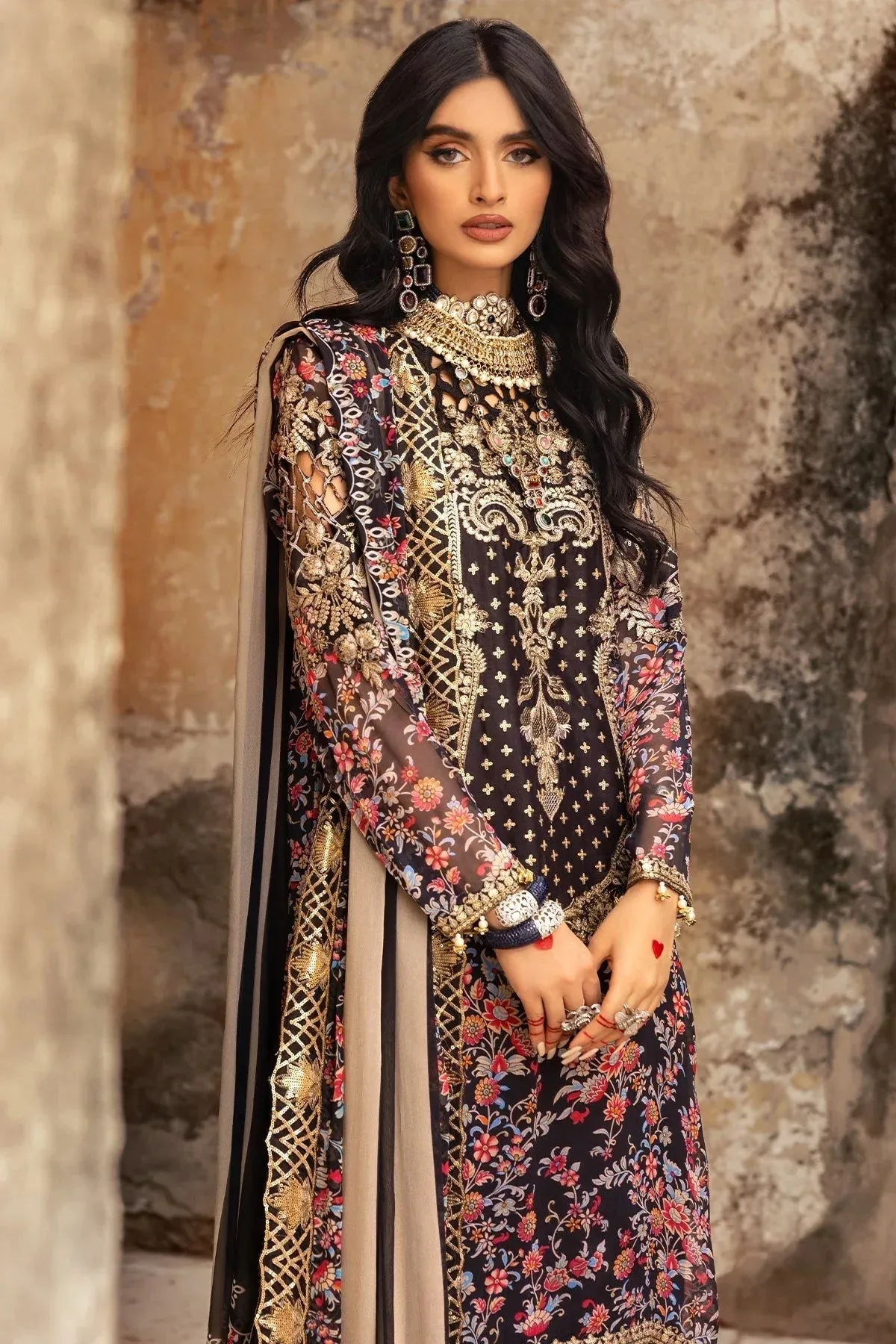 Charizma Vasl Chiffon Collection Black Raw Silk – view 3 – Poshaq