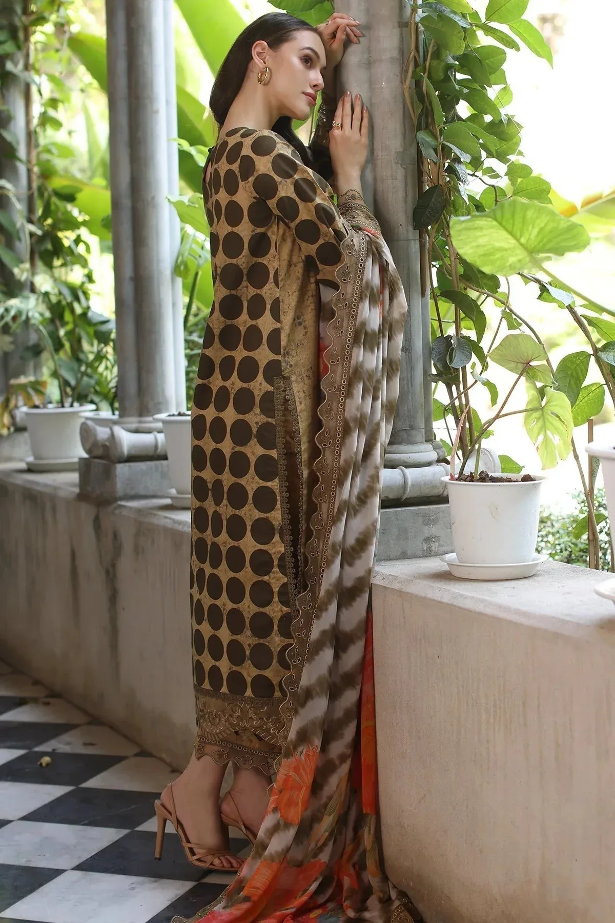 Charizma Miraas Lawn Caramel Chiffon – view 3 – Poshaq