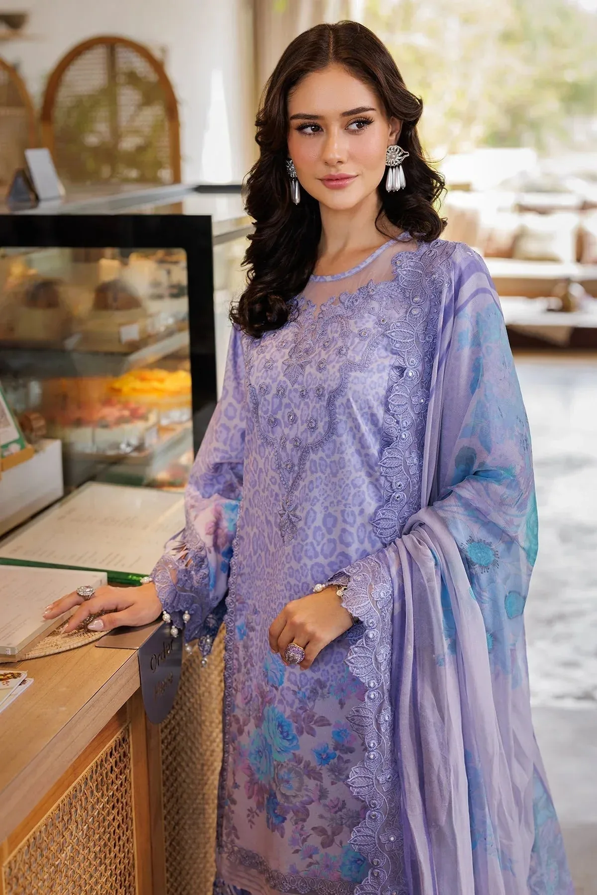 Charizma Naranji Lawn 25 Lavender Lawn – view 4 – Poshaq