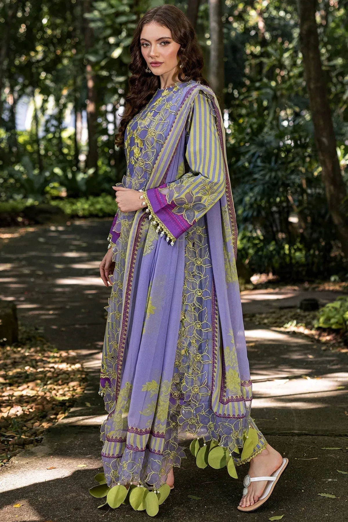Charizma Naranji Lawn Light Lavender Chiffon – view 1 – Poshaq