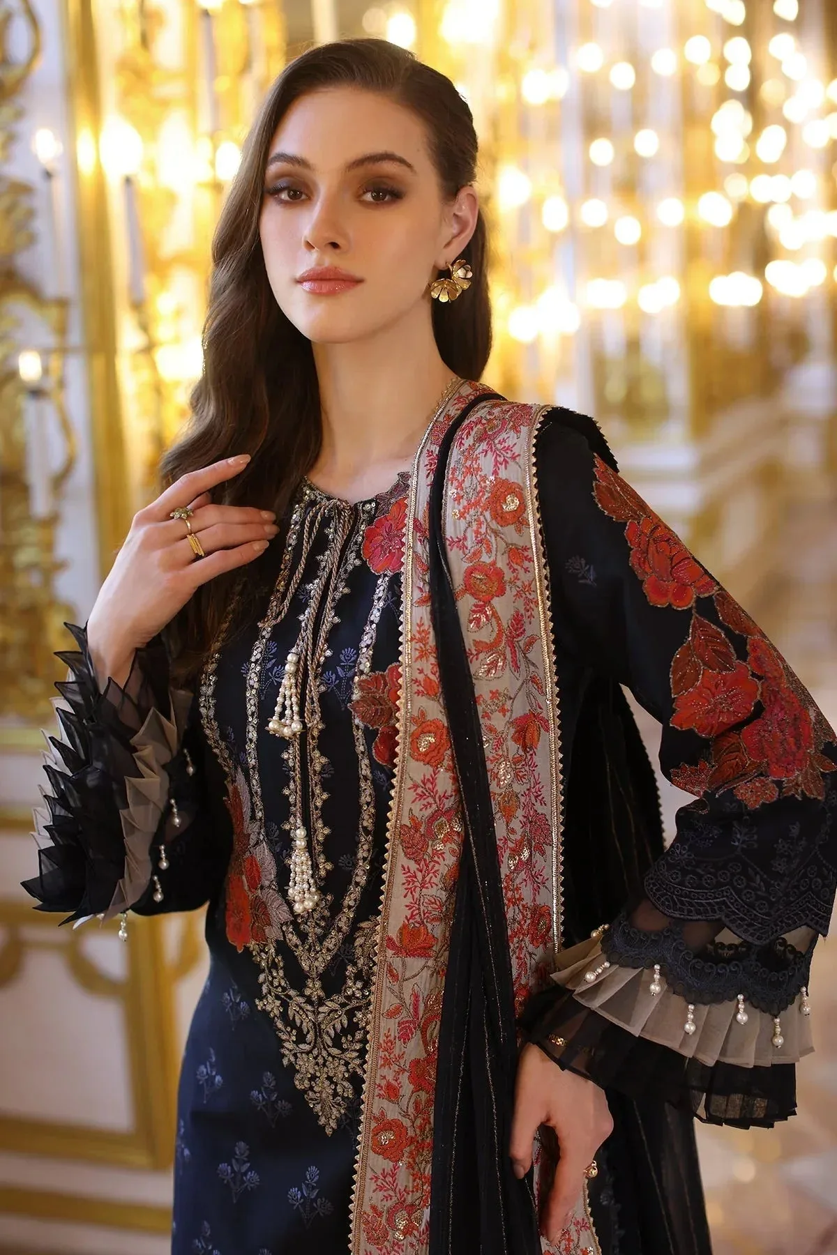 Charizma Tabeer Eid Edition 25 Black Chiffon – view 4 – Poshaq