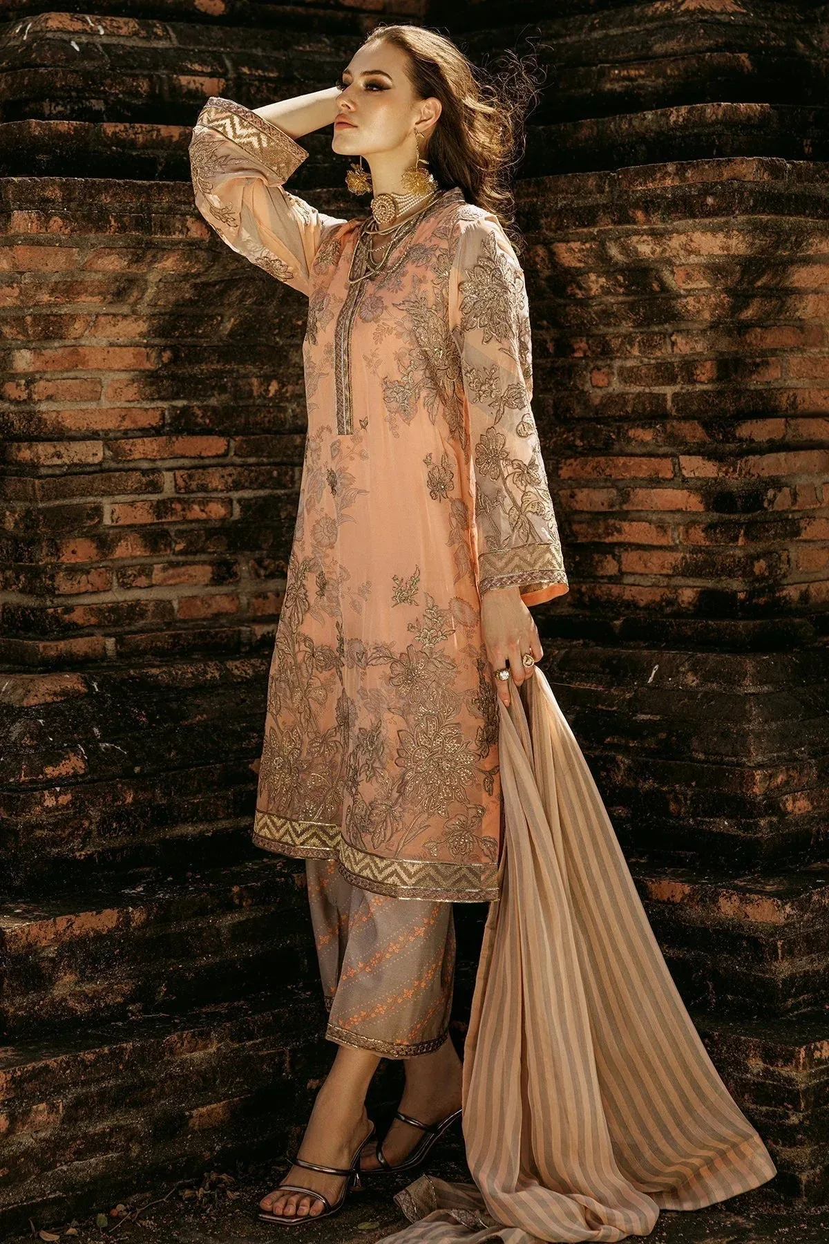 Charizma Vasal Collection 25 Peach Raw Silk – view 2 – Poshaq