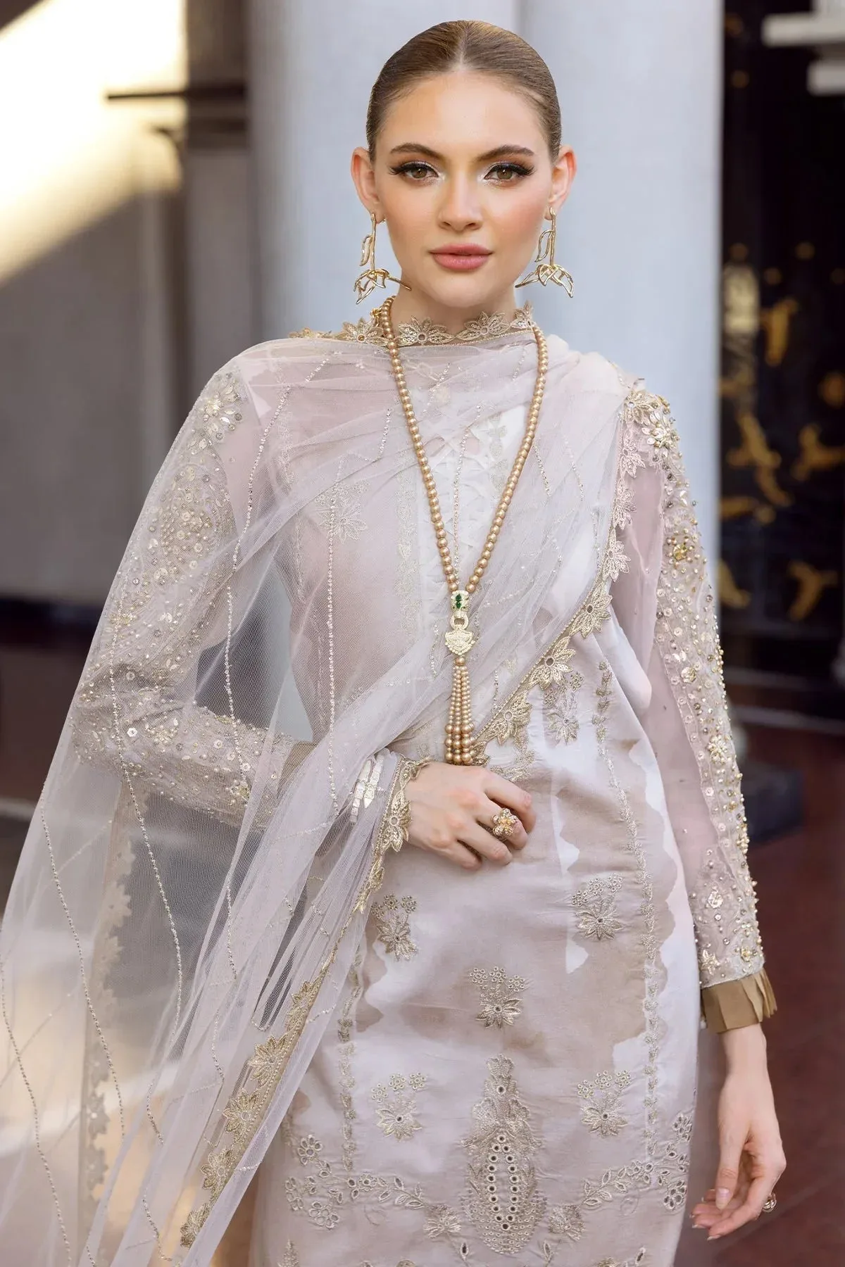 Charizma Festive Limited Edition 25 White Cotton – view 3 – Poshaq