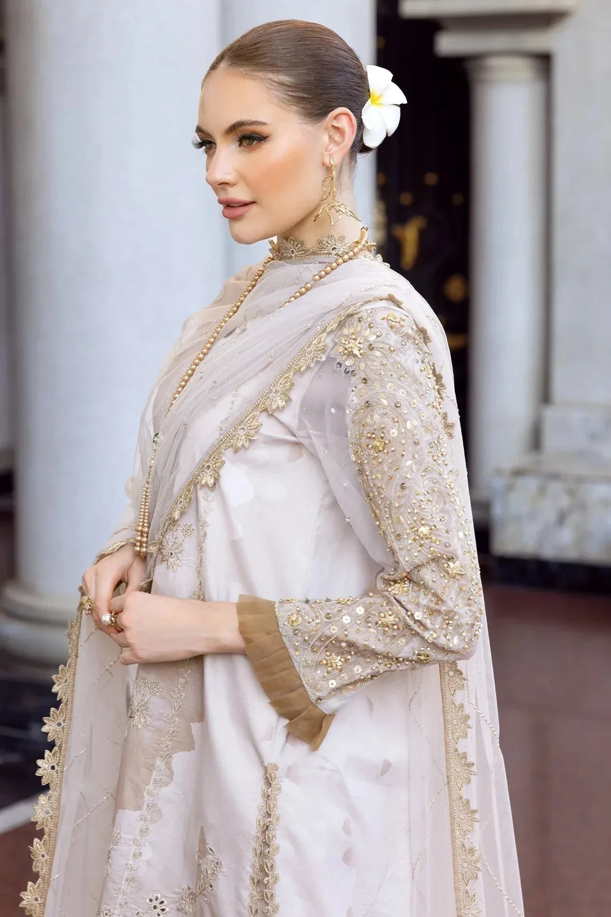 Charizma Festive Limited Edition 25 White Cotton – view 4 – Poshaq