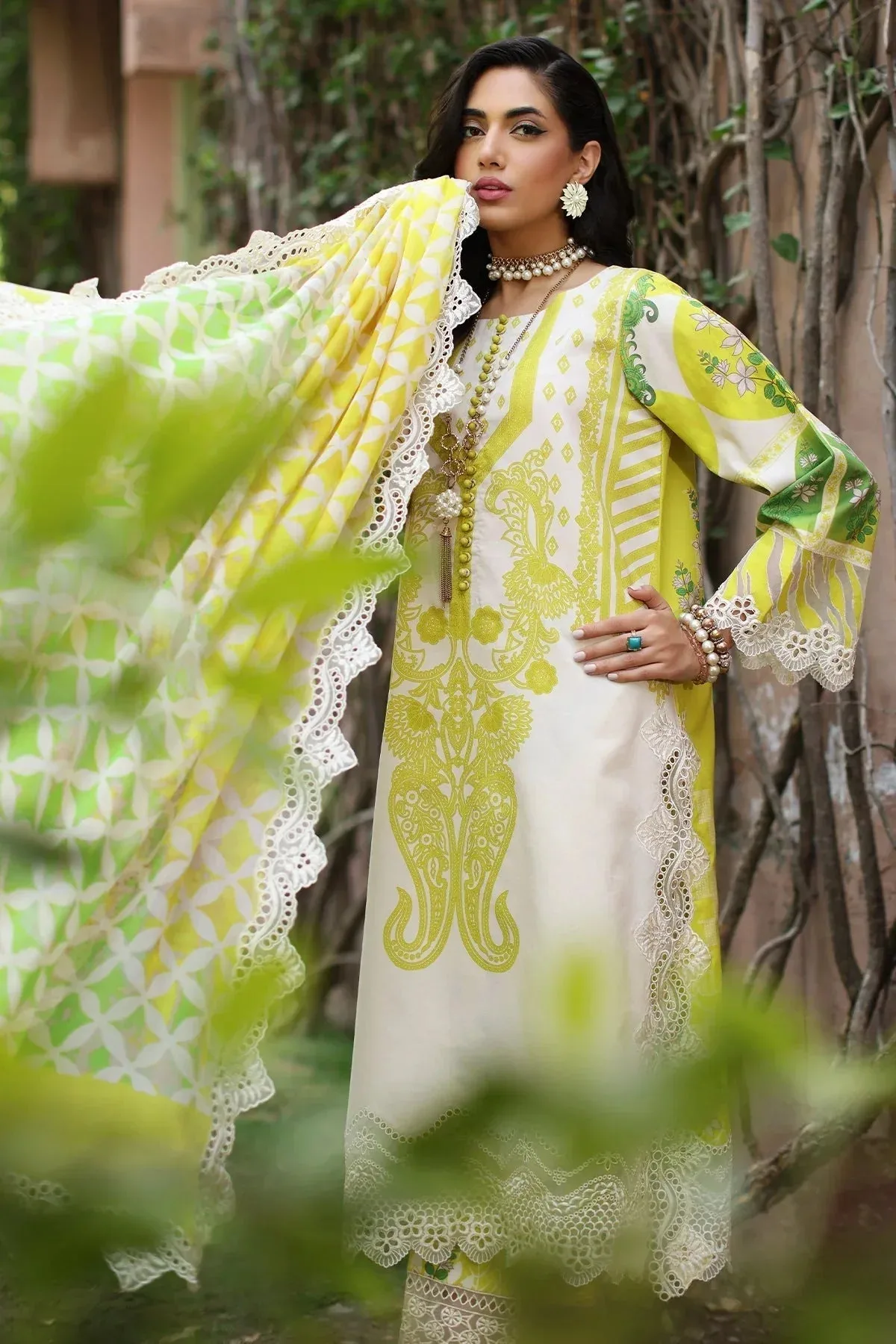Charizma Combination 25 Off White Chiffon – view 4 – Poshaq