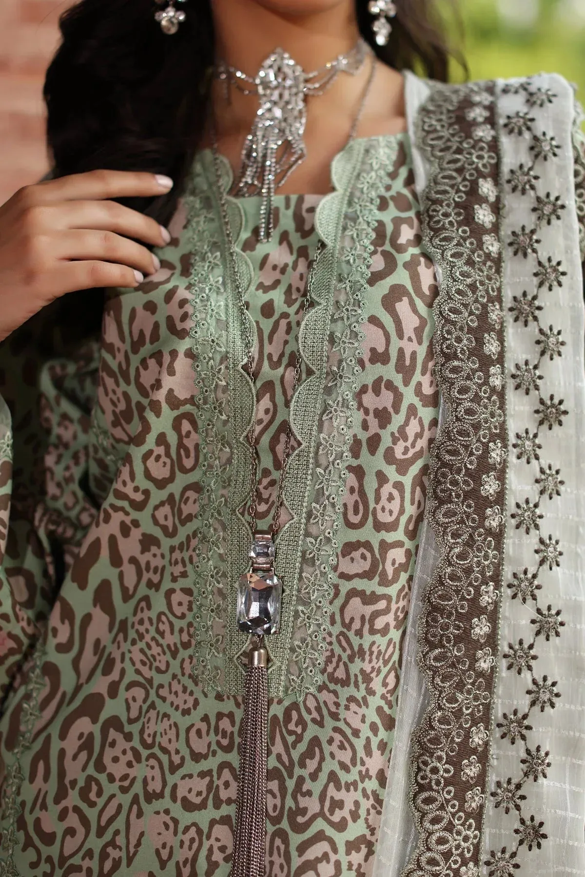 Charizma Combination 25 Sage Green Chiffon – view 3 – Poshaq