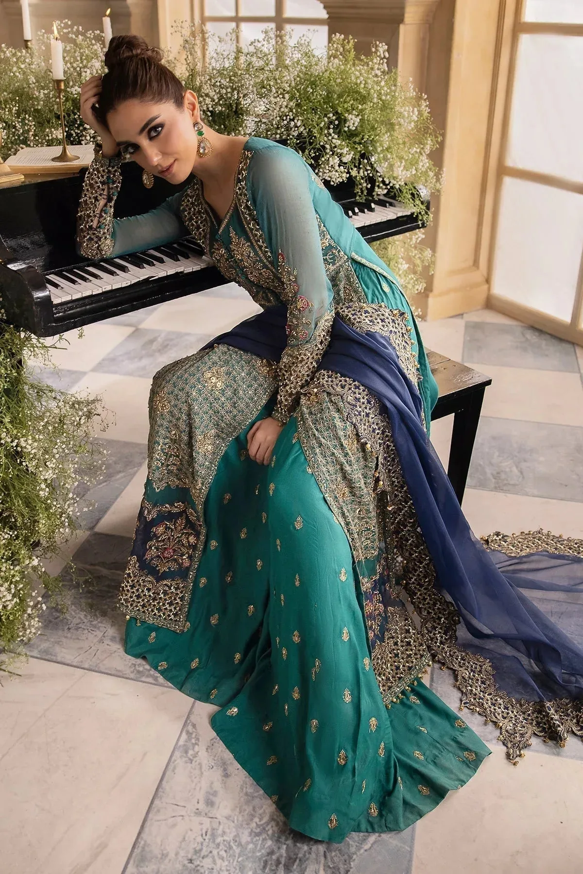 Charizma Dastan e Jashan Green Raw Silk – view 5 – Poshaq
