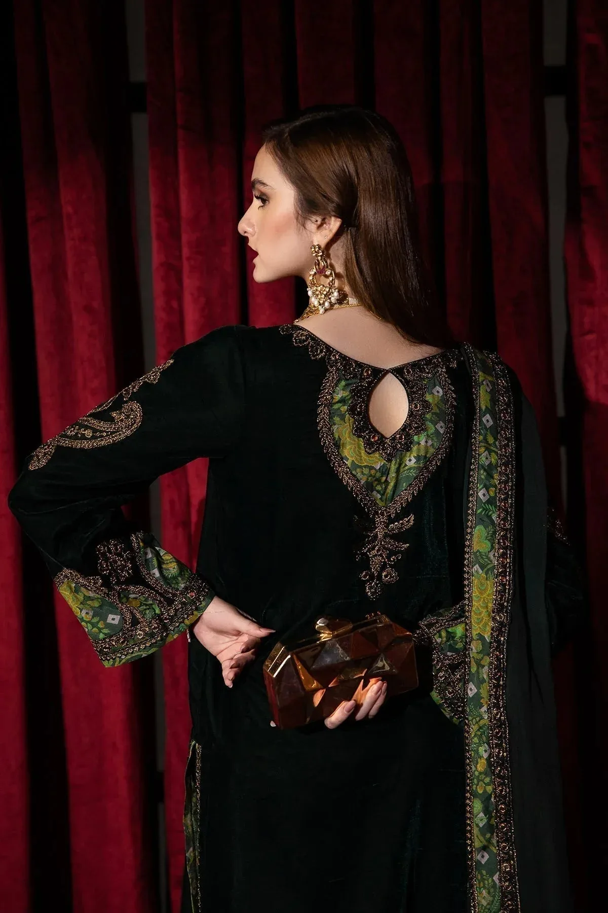 Charizma Signora Velvet Bottle Green Chiffon – view 2 – Poshaq