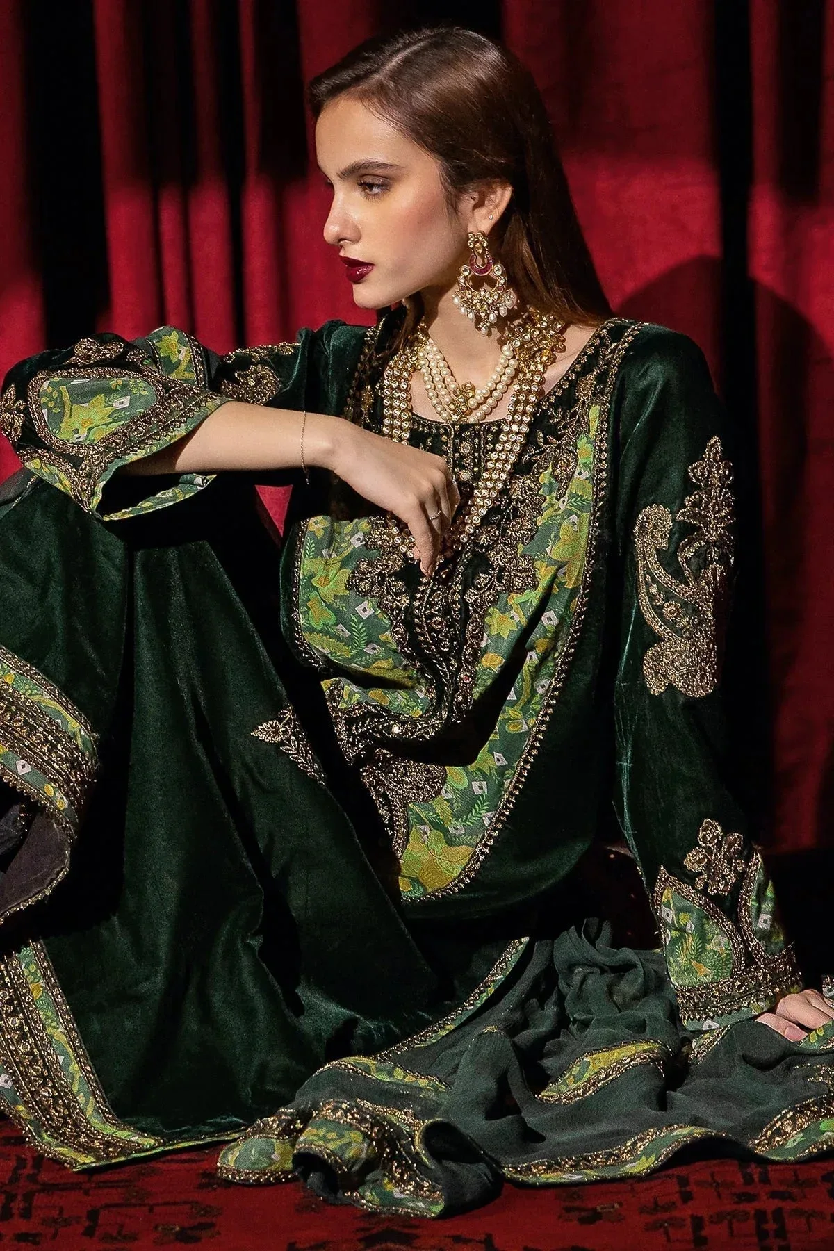 Charizma Signora Velvet Bottle Green Chiffon – view 5 – Poshaq