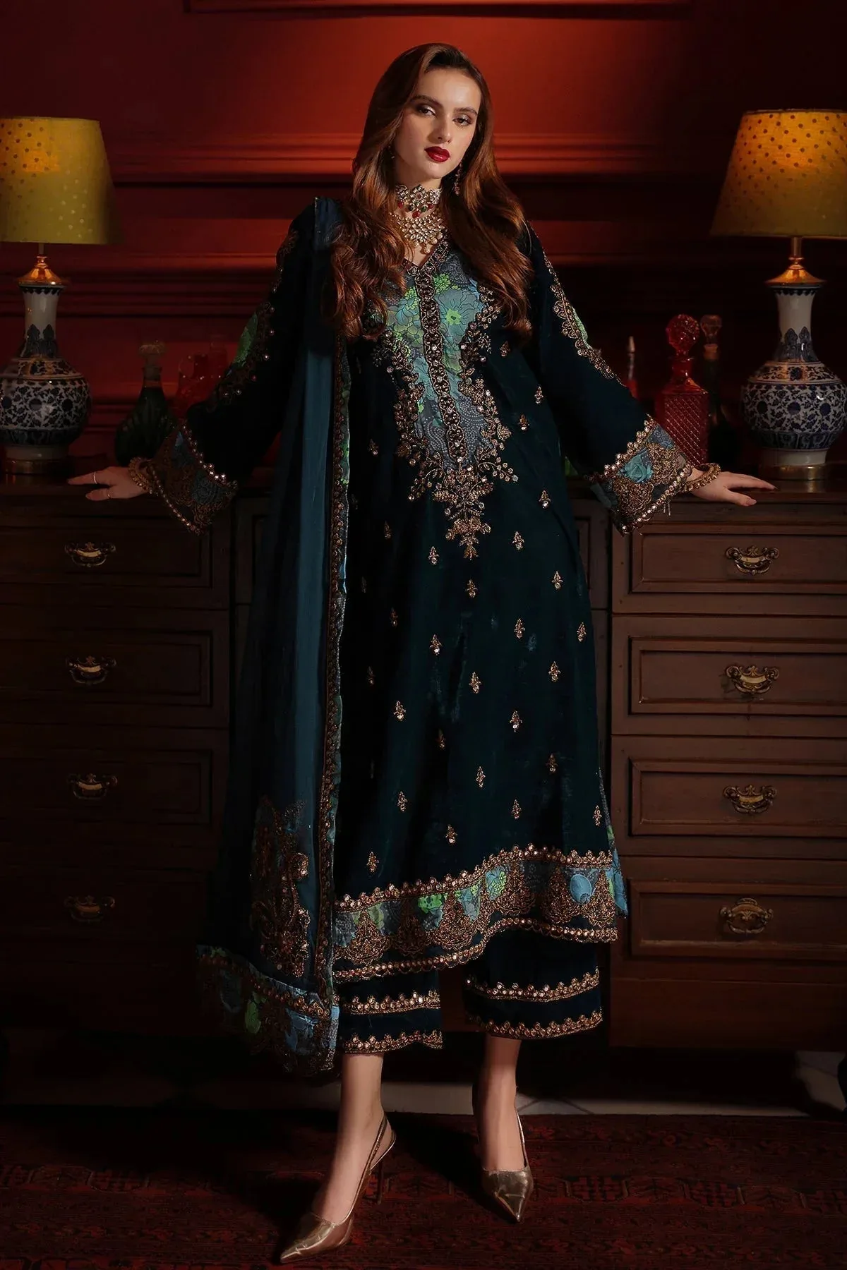 Charizma Signora Velvet Bottle Green Chiffon – view 1 – Poshaq