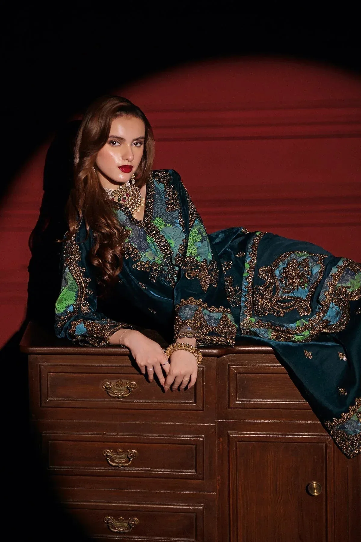 Charizma Signora Velvet Bottle Green Chiffon – view 3 – Poshaq