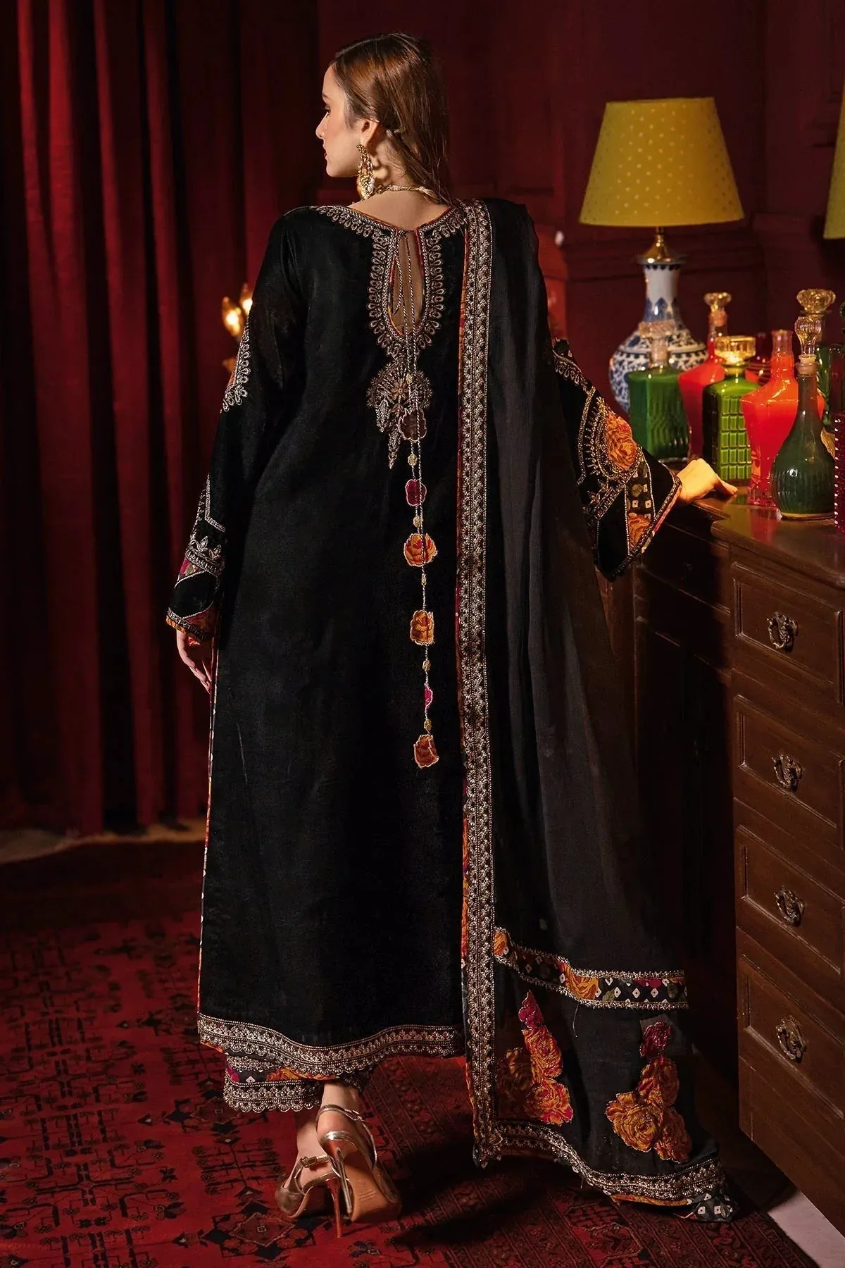 Charizma Signora Velvet Black Chiffon – view 2 – Poshaq