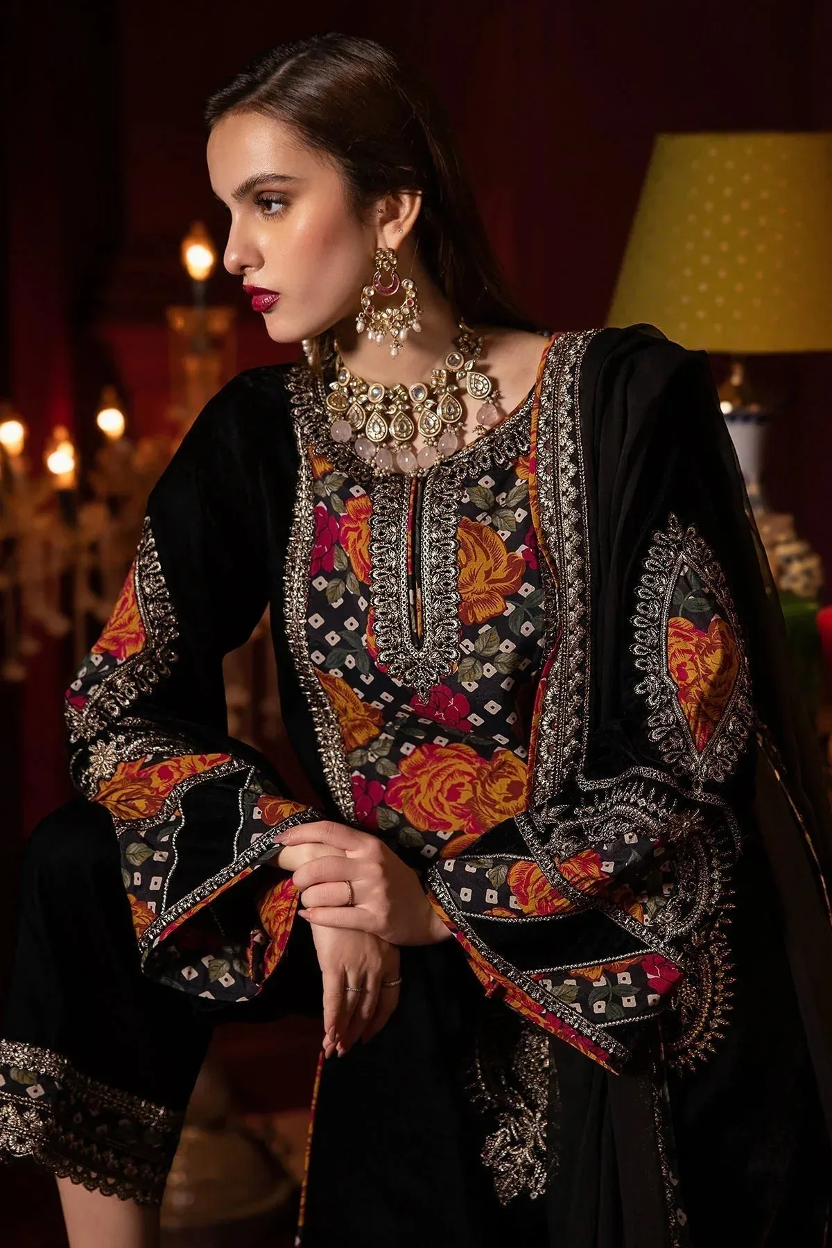 Charizma Signora Velvet Black Chiffon – view 3 – Poshaq