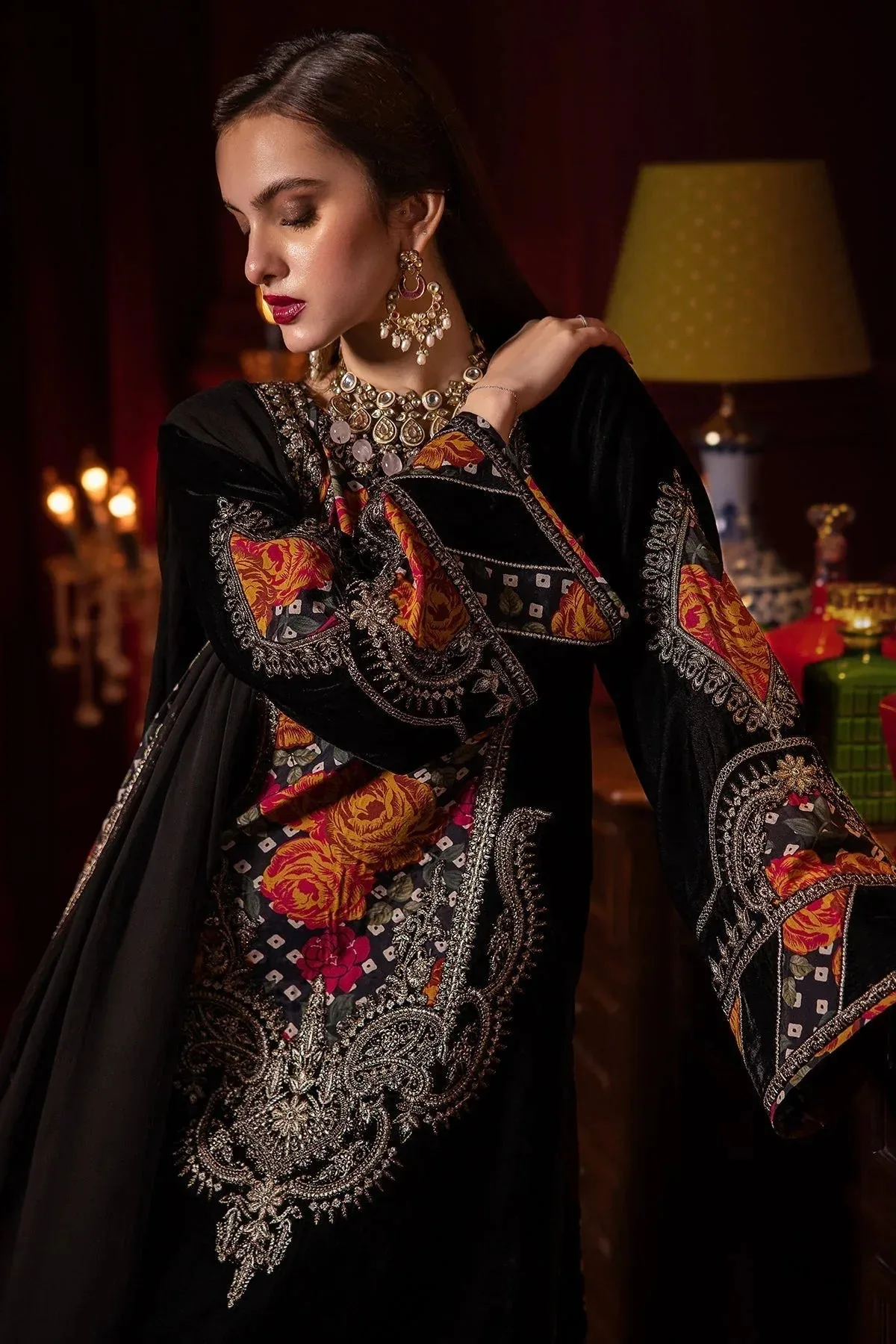 Charizma Signora Velvet Black Chiffon – view 4 – Poshaq
