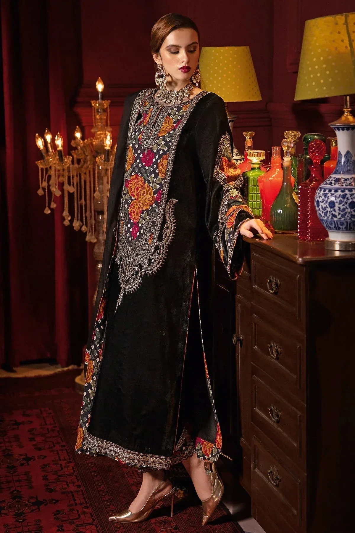 Charizma Signora Velvet Black Chiffon – view 5 – Poshaq