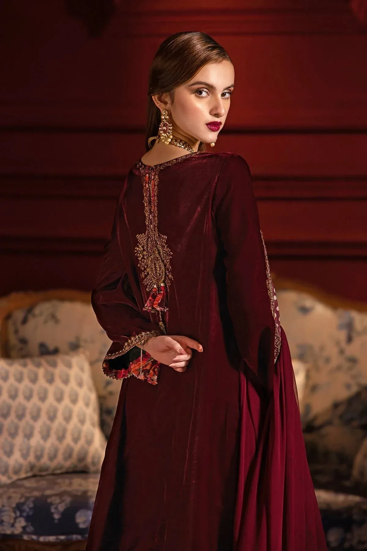 Charizma Signora Velvet Dark Maroon Chiffon – view 2 – Poshaq