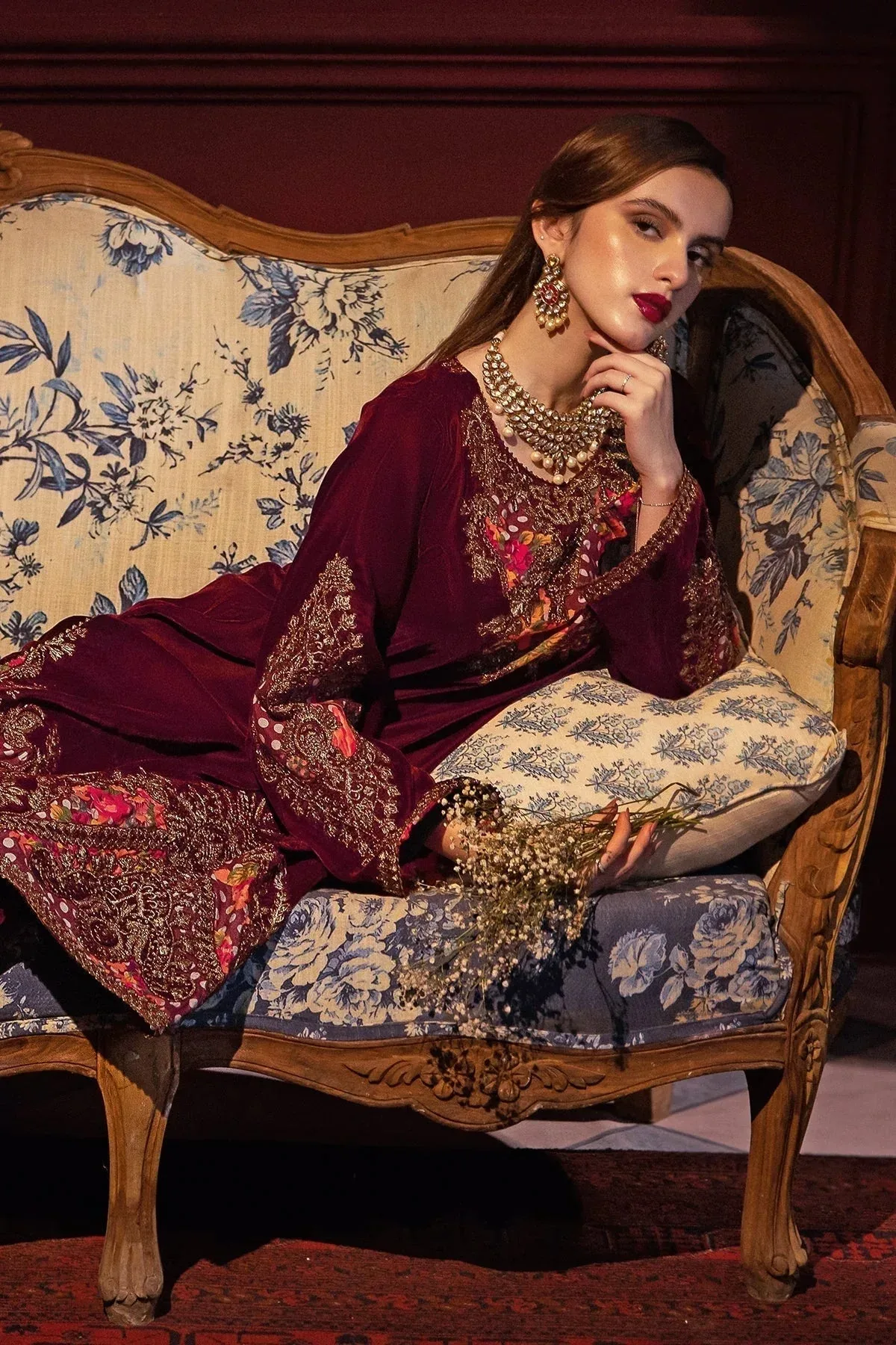 Charizma Signora Velvet Dark Maroon Chiffon – view 5 – Poshaq