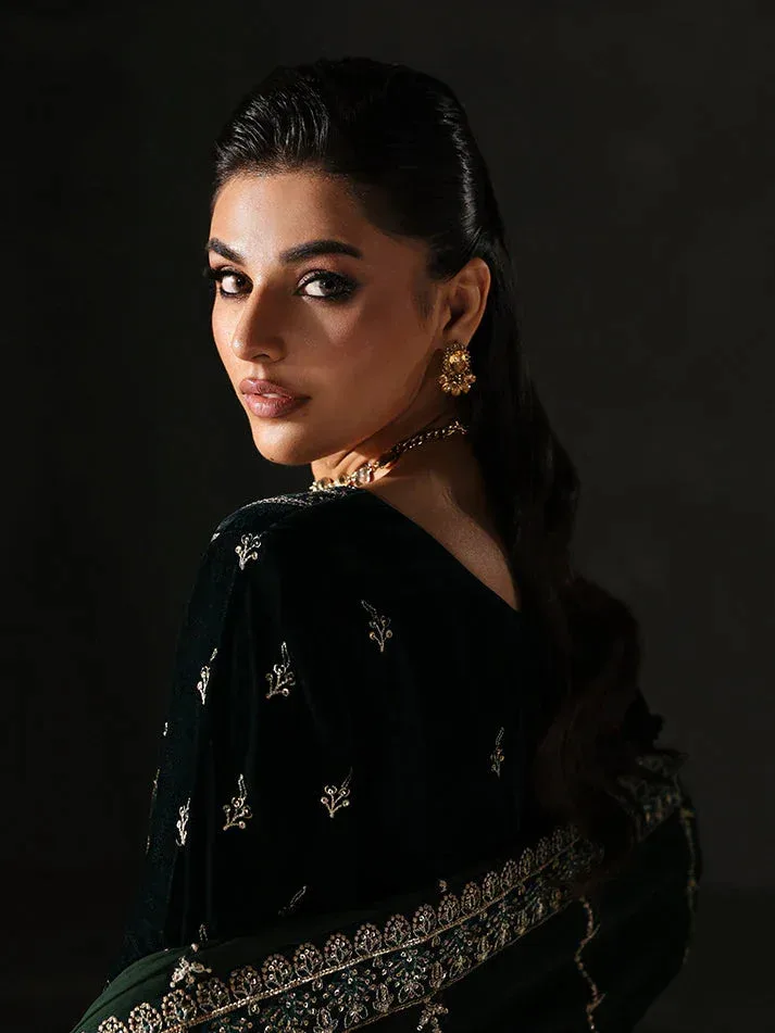 Gulaal Marais Velvet Dark Green Raw Silk – view 9 – Poshaq