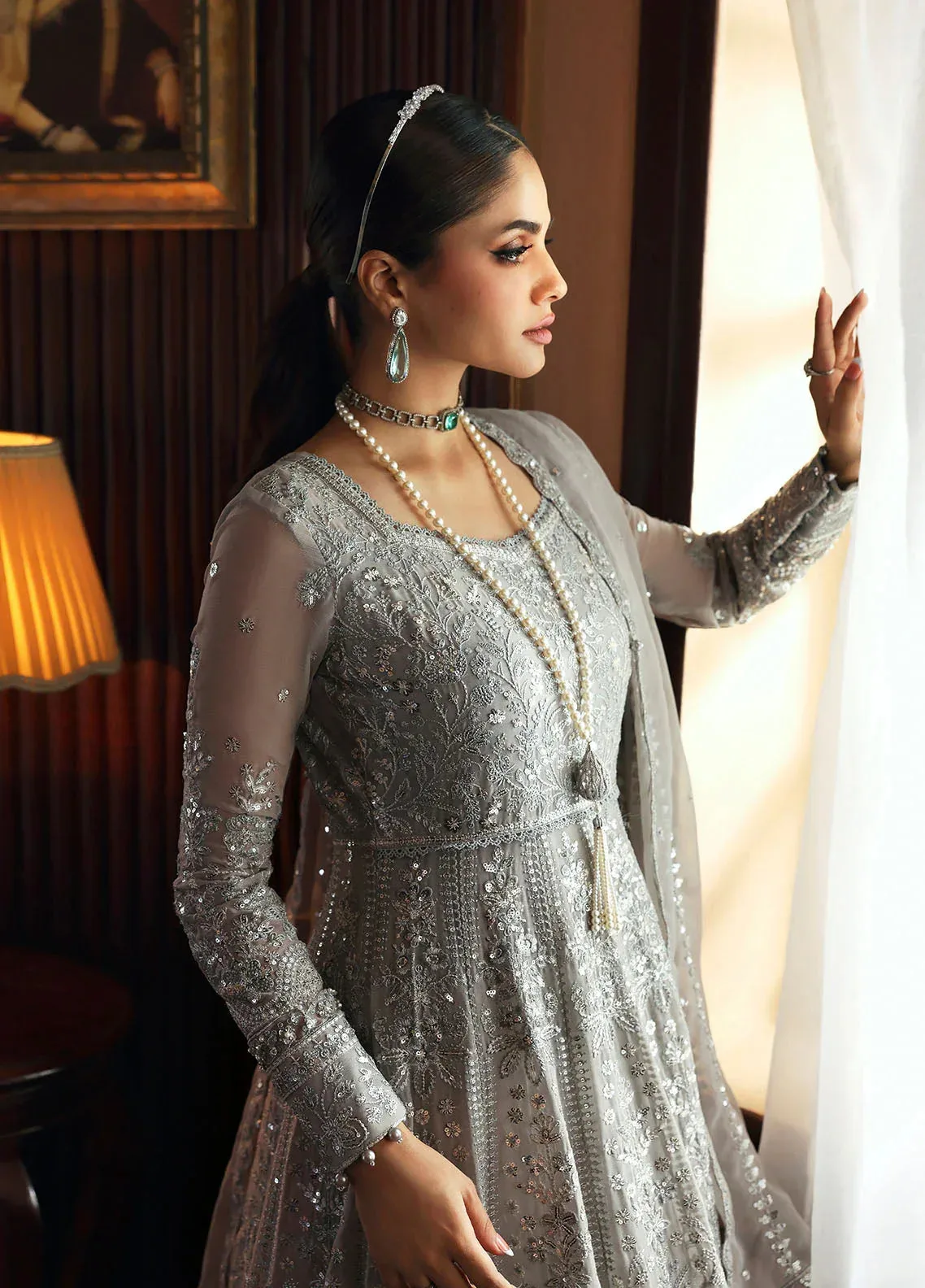 Gulaal I Evayna Embroidered Chiffon Grey Raw Silk – view 3 – Poshaq