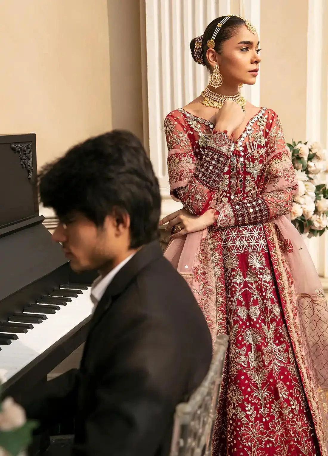 Gulaal Wedding Collection 23 Red Organza – view 3 – Poshaq