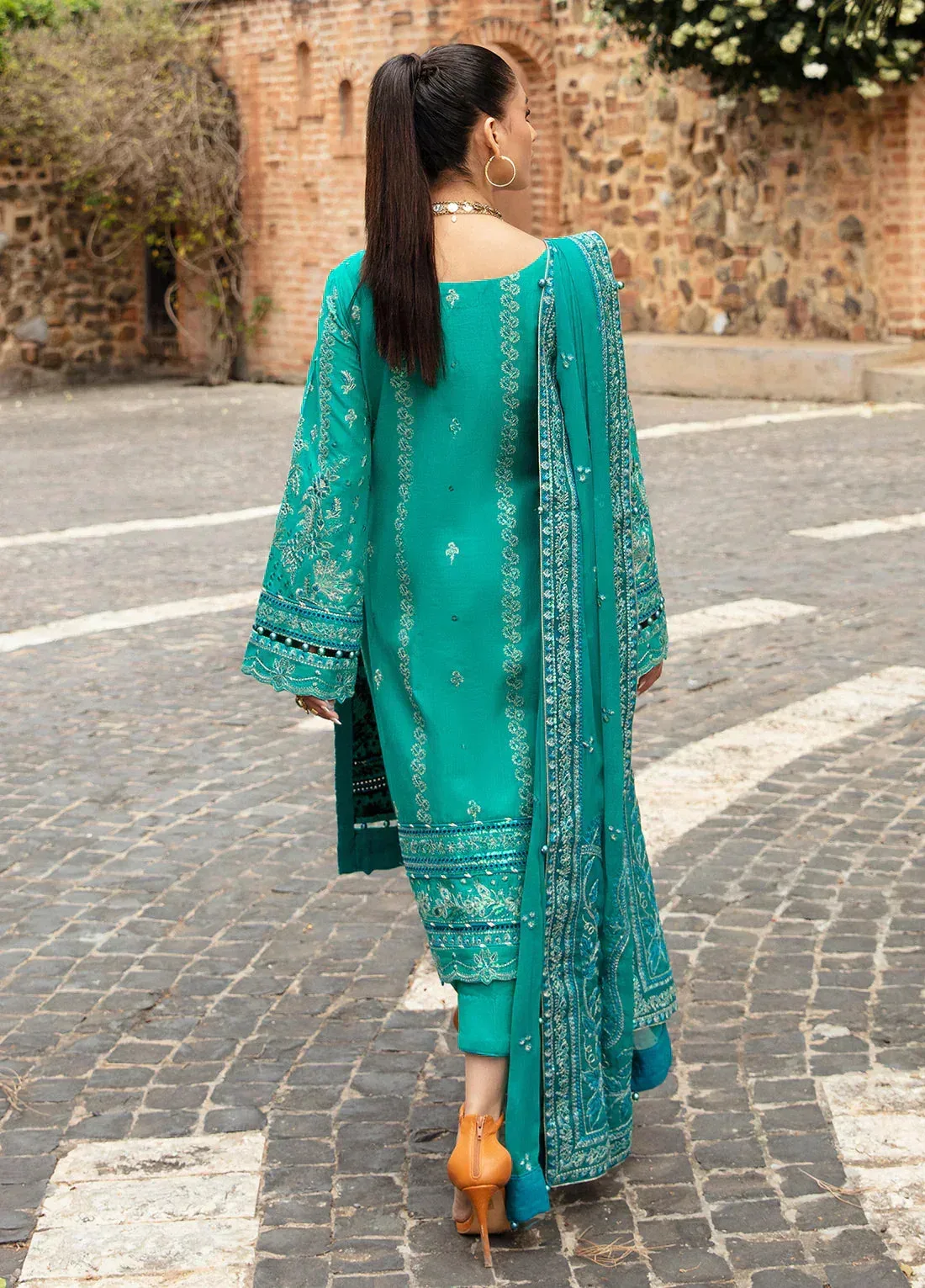 Gulaal Luxury Lawn 24 Green Organza – view 2 – Poshaq