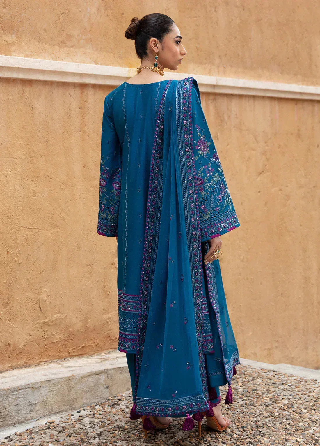 blue long shirt with embroidered and sequined detailing – view 2 – Poshaq