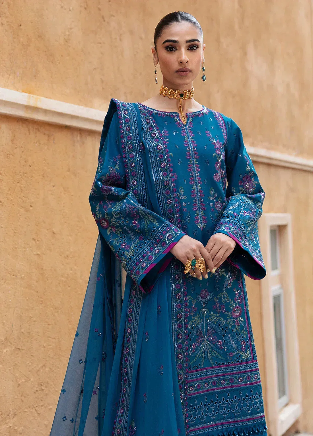 blue long shirt with embroidered and sequined detailing – view 3 – Poshaq