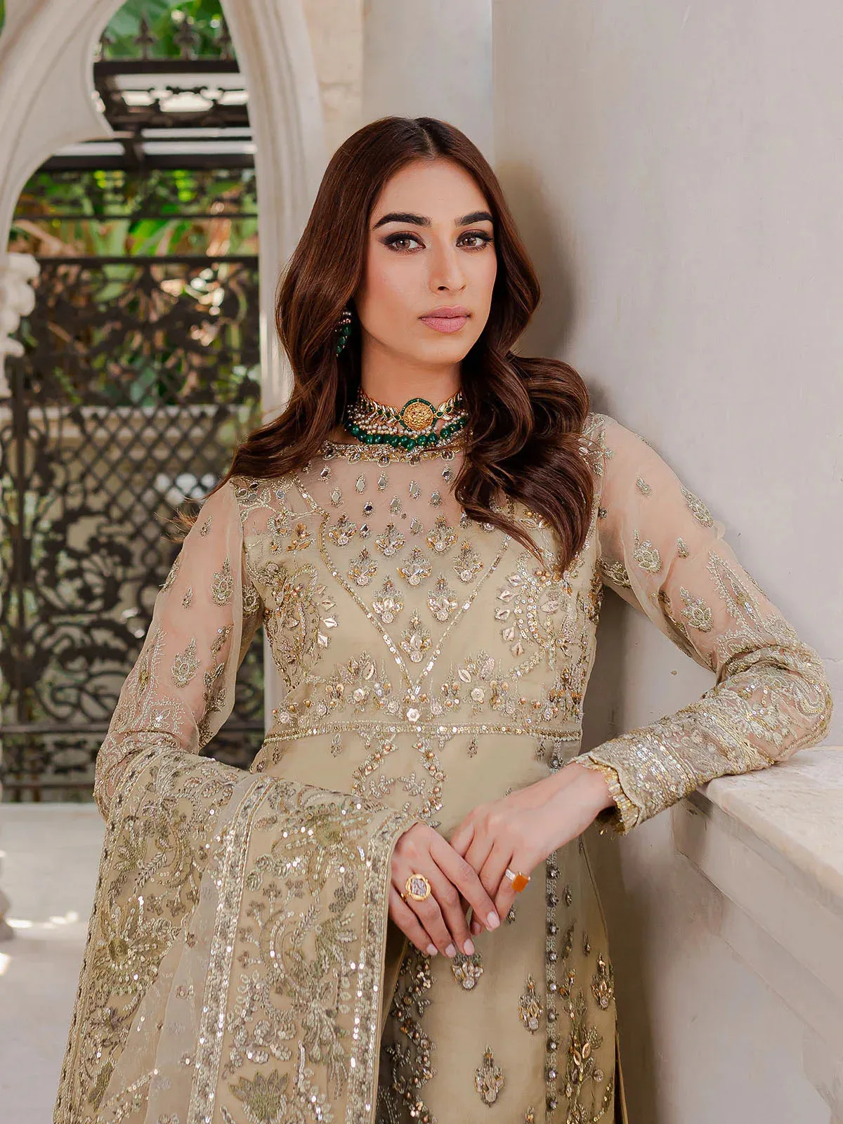 Gulaal Luxury Pret Gold Raw Silk – view 6 – Poshaq
