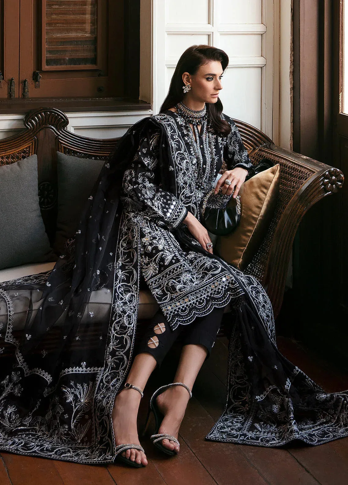Gulaal Luxury Pret Black Raw Silk – view 4 – Poshaq