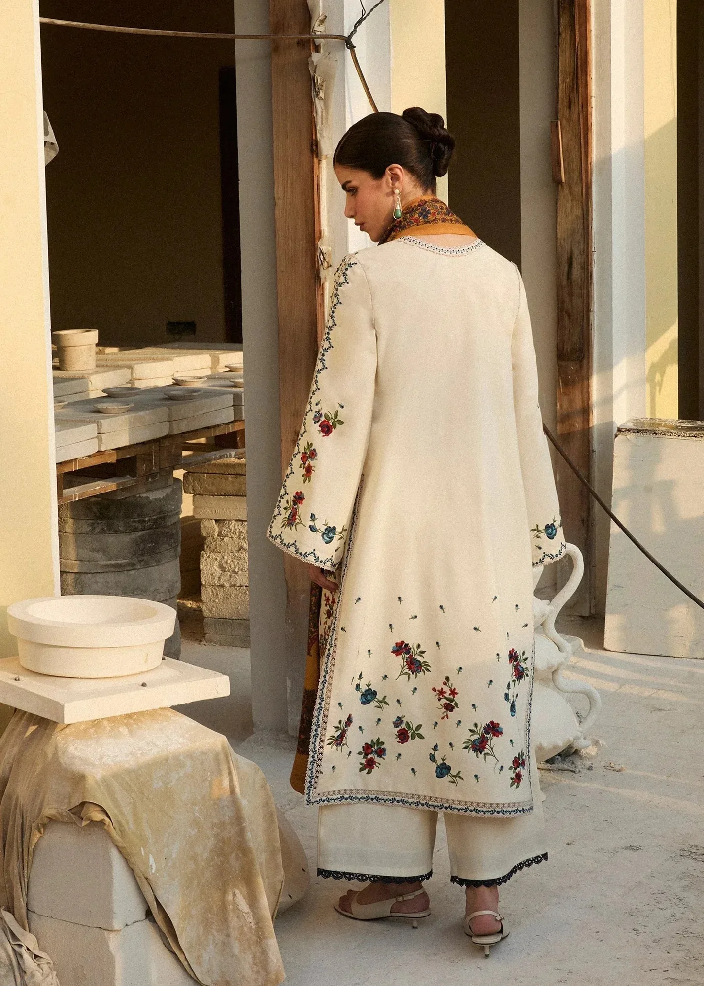Hussain Rehar Khaddar Pret 25 Ivory Khaddar – view 2 – Poshaq