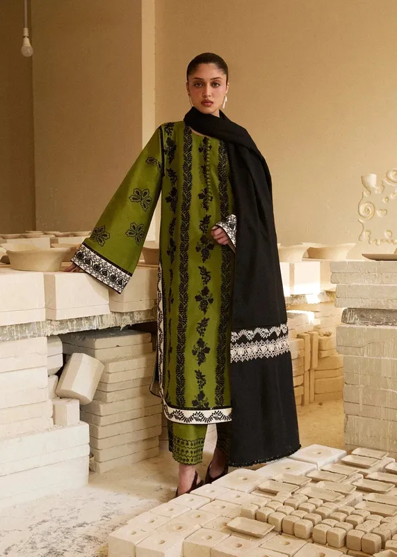Hussain Rehar Khaddar Pret 25 Black Khaddar – view 1 – Poshaq