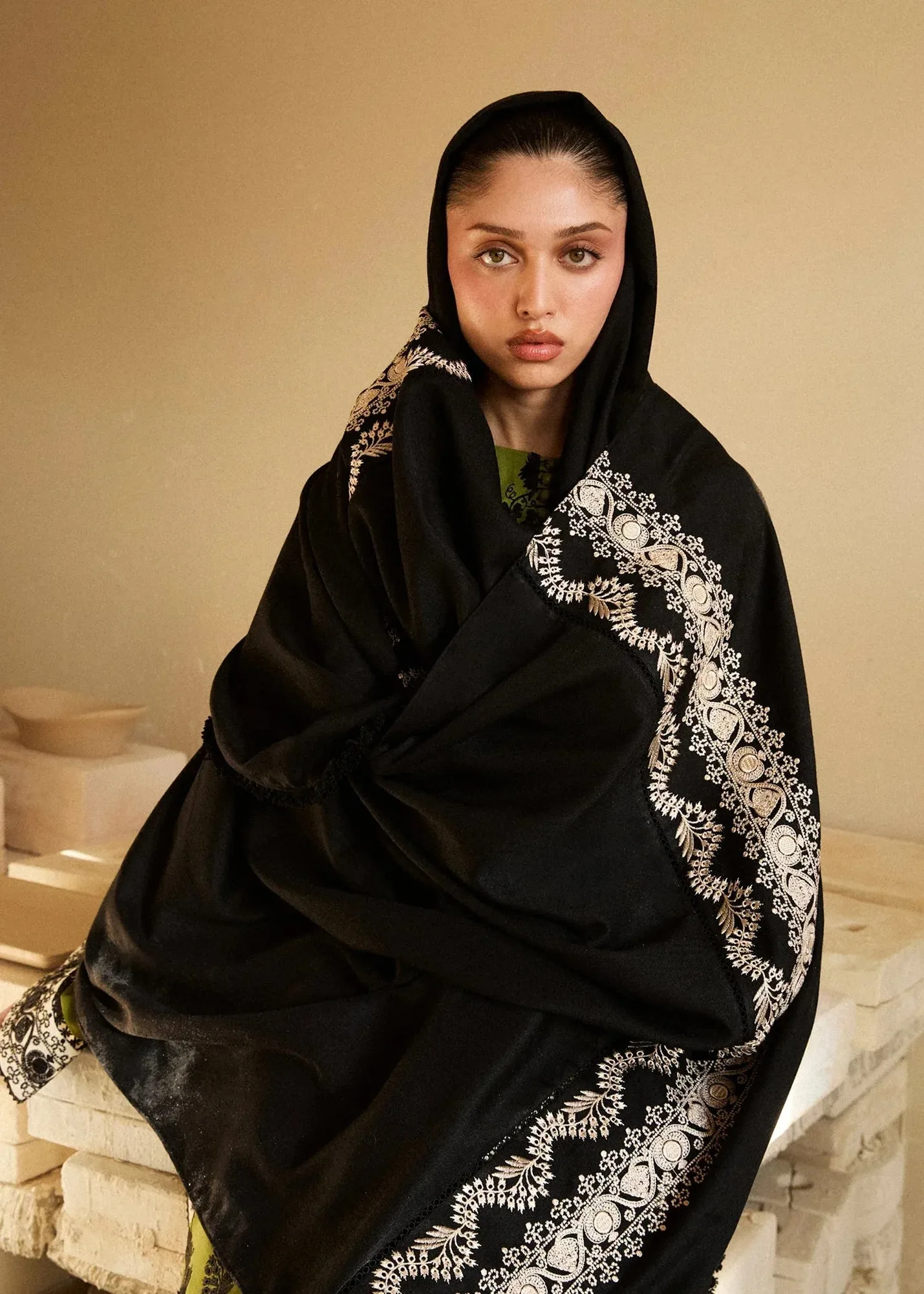 Hussain Rehar Khaddar Pret 25 Black Khaddar – view 6 – Poshaq