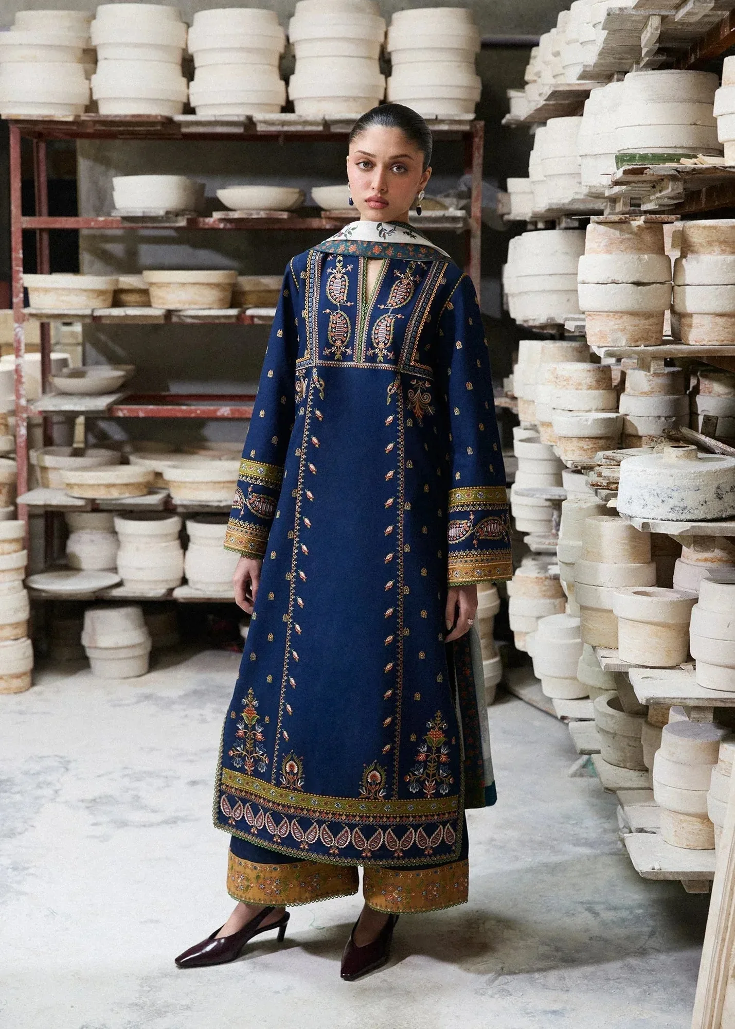 Hussain Rehar Khaddar Pret 25 Navy Blue Khaddar – view 1 – Poshaq