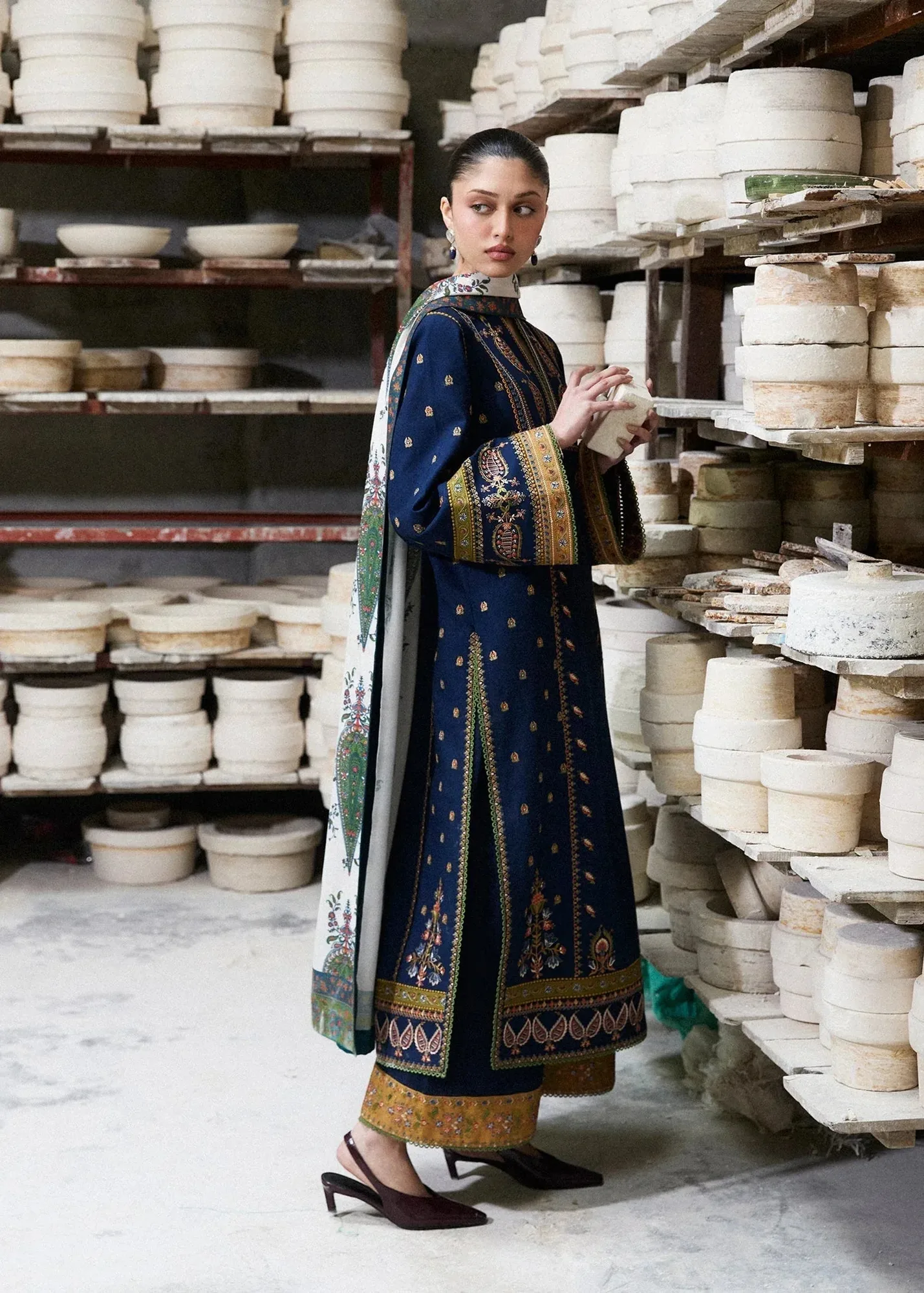 Hussain Rehar Khaddar Pret 25 Navy Blue Khaddar – view 2 – Poshaq