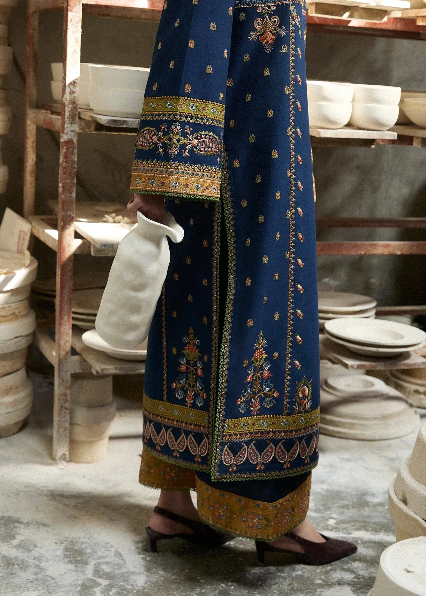 Hussain Rehar Khaddar Pret 25 Navy Blue Khaddar – view 4 – Poshaq