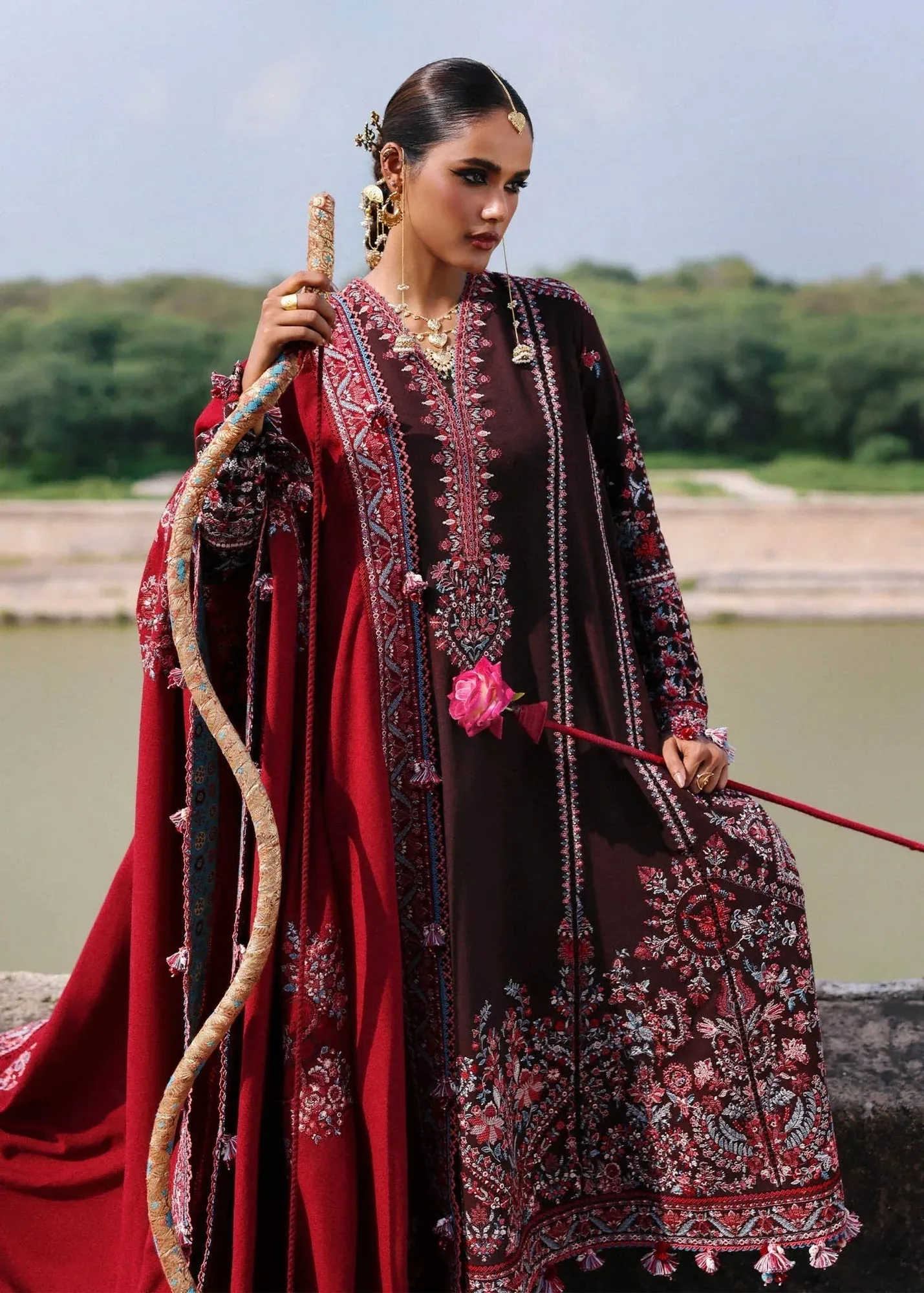 Hussain Rehar Karandi 25 Chocolate Brown Organza – view 5 – Poshaq