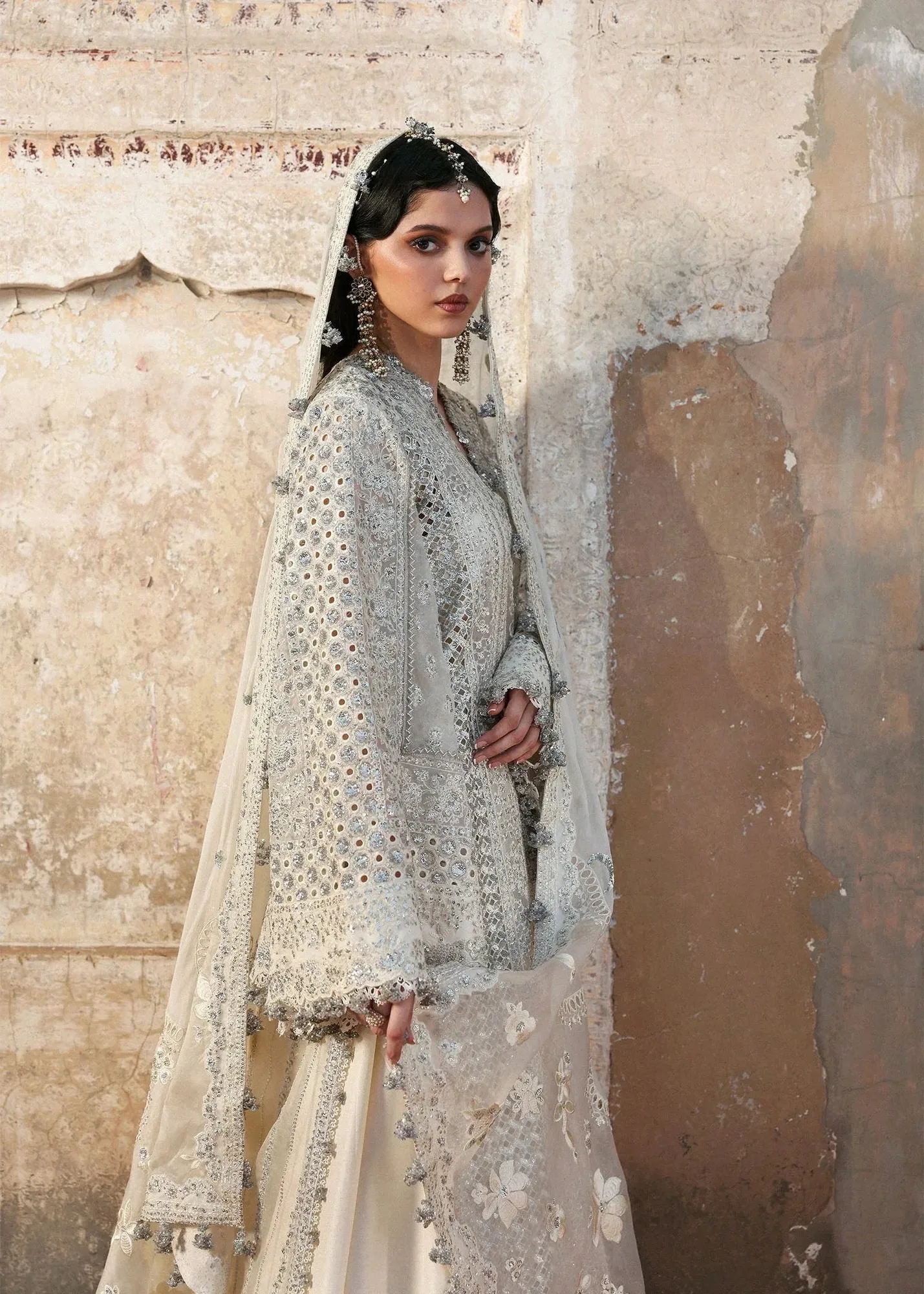 Hussain Rehar Massarat Formals 25 Ivory Gold Raw Silk – view 3 – Poshaq