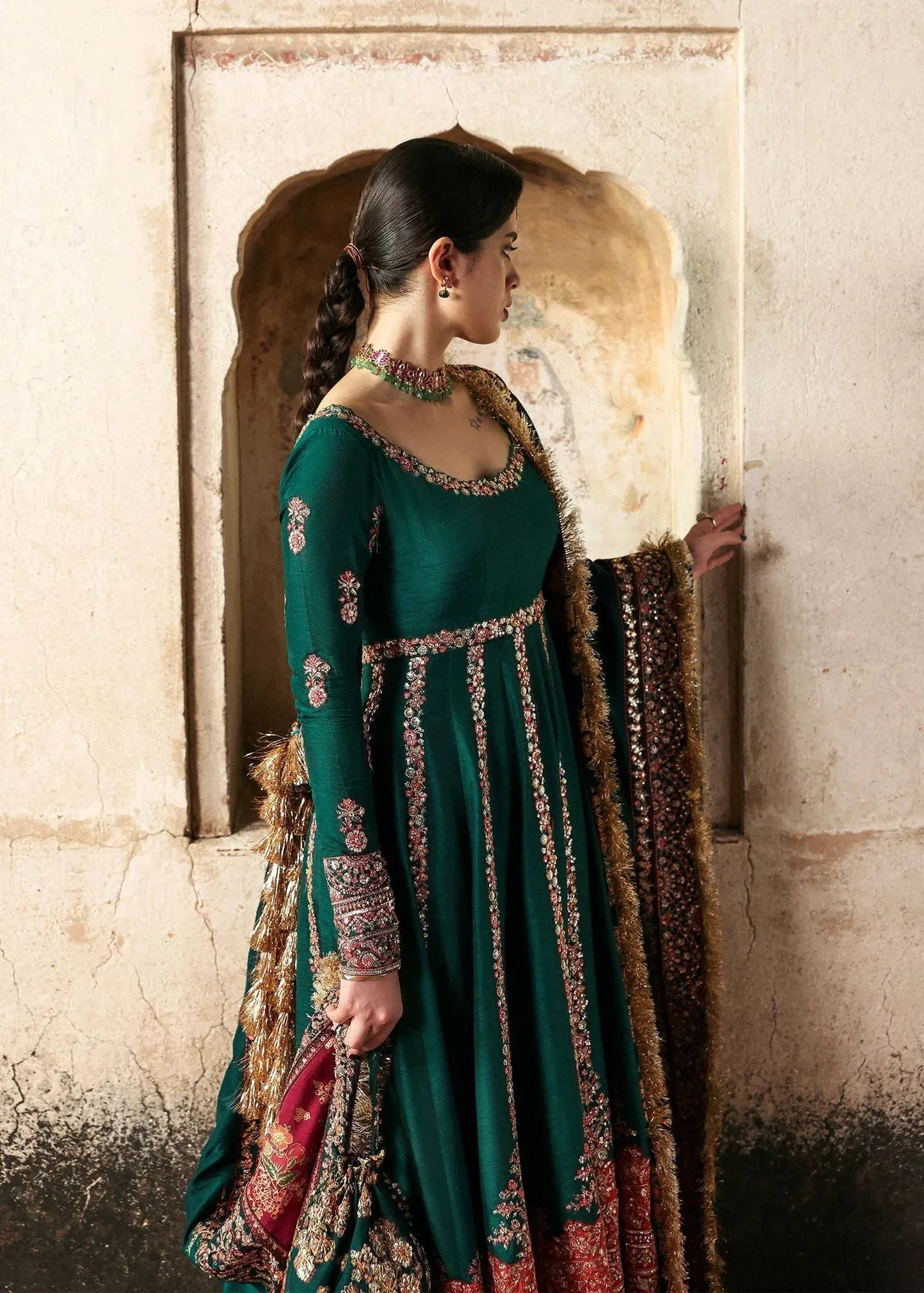 Hussain Rehar Massarat Formals 25 emerald green, Raw Silk – view 3 – Poshaq