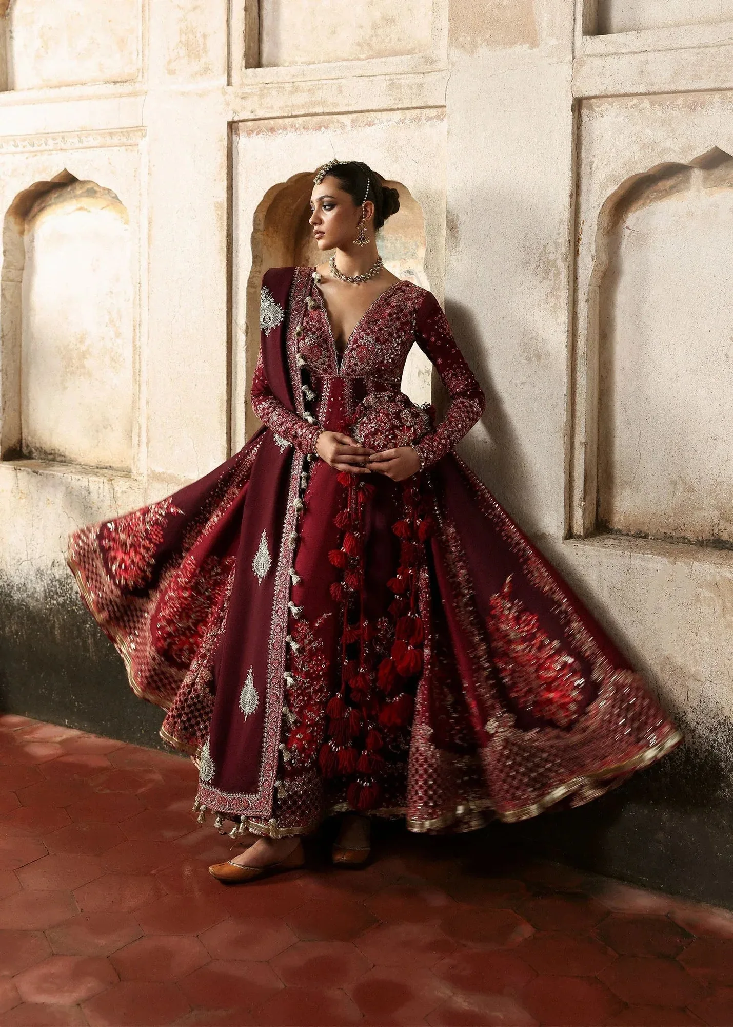 Hussain Rehar Massarat Formals 25 Maroon Raw Silk – view 3 – Poshaq