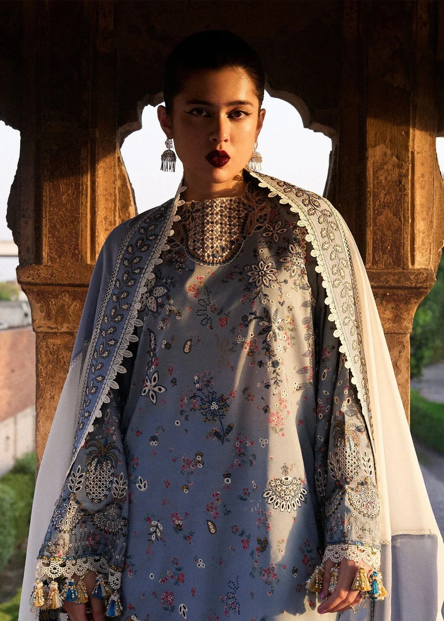 Hussain Rehar Nirmal SS 25 Light Lavender Organza – view 3 – Poshaq