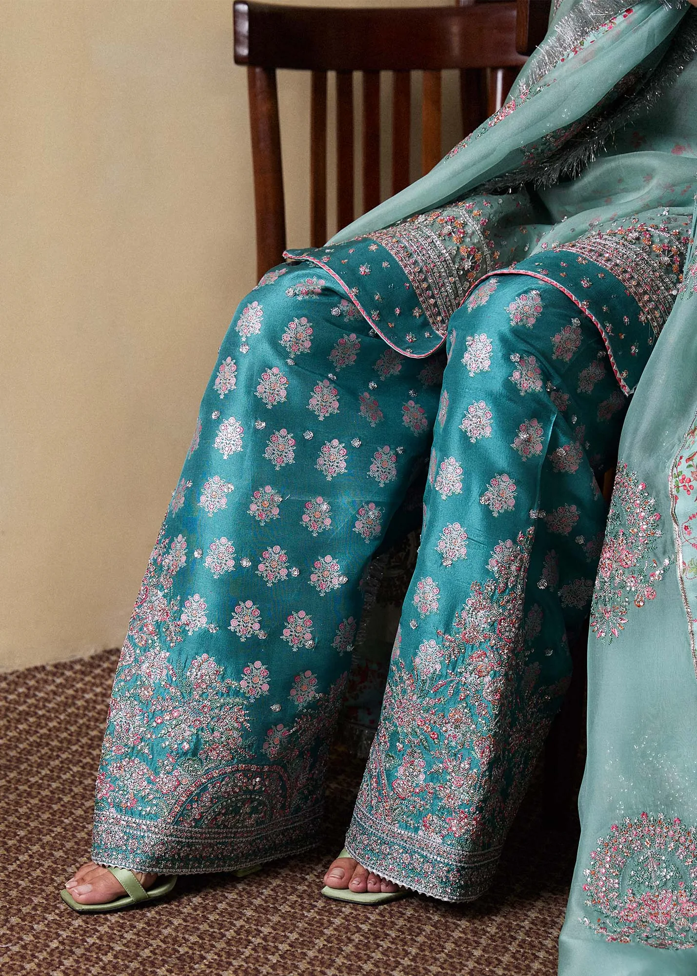 Hussain Rehar SS Luxury Pret 25 Ice Blue Raw Silk – view 3 – Poshaq