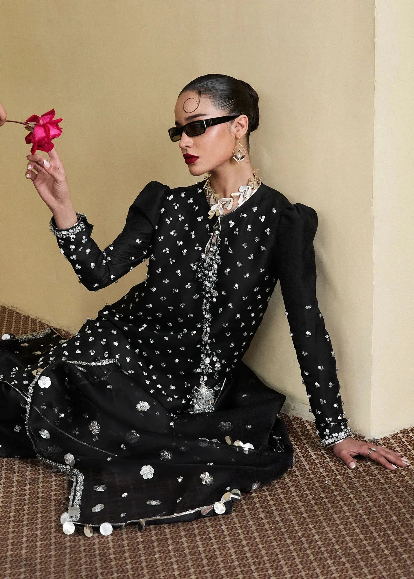 Hussain Rehar SS Luxury Pret 25 Black Raw Silk – view 3 – Poshaq