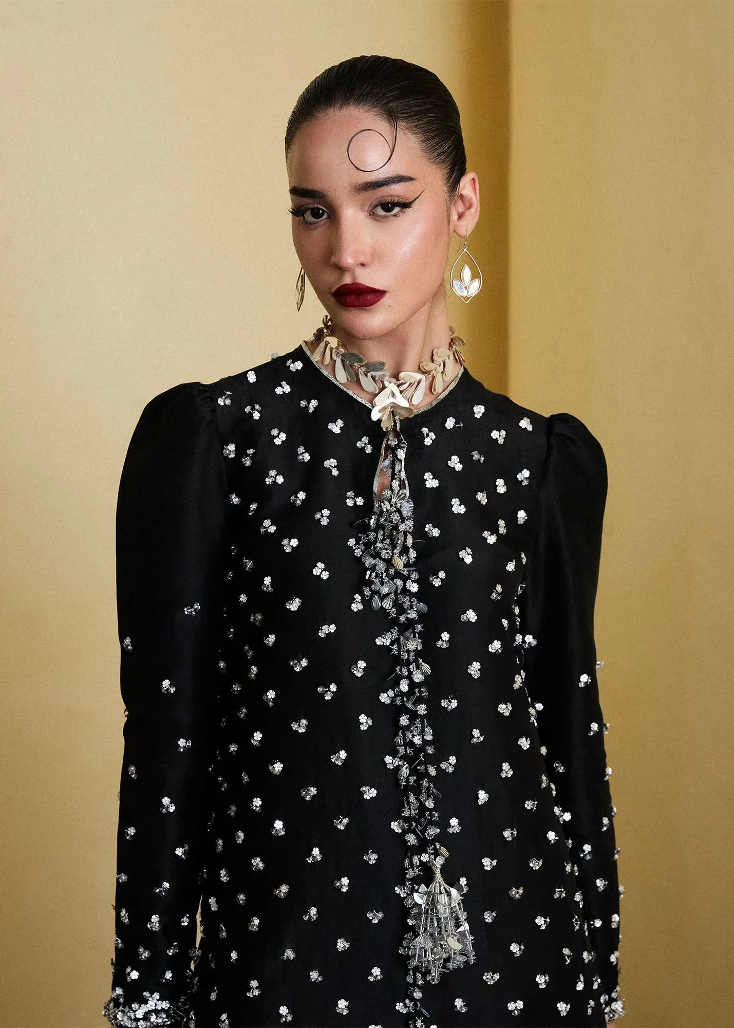 Hussain Rehar SS Luxury Pret 25 Black Raw Silk – view 6 – Poshaq