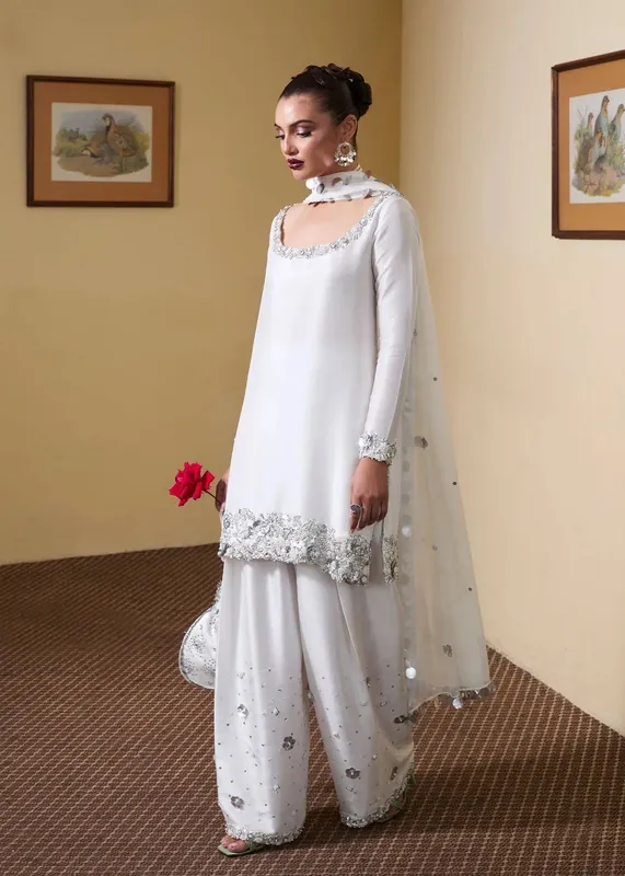 Hussain Rehar SS Luxury Pret 25 White Raw Silk – view 1 – Poshaq
