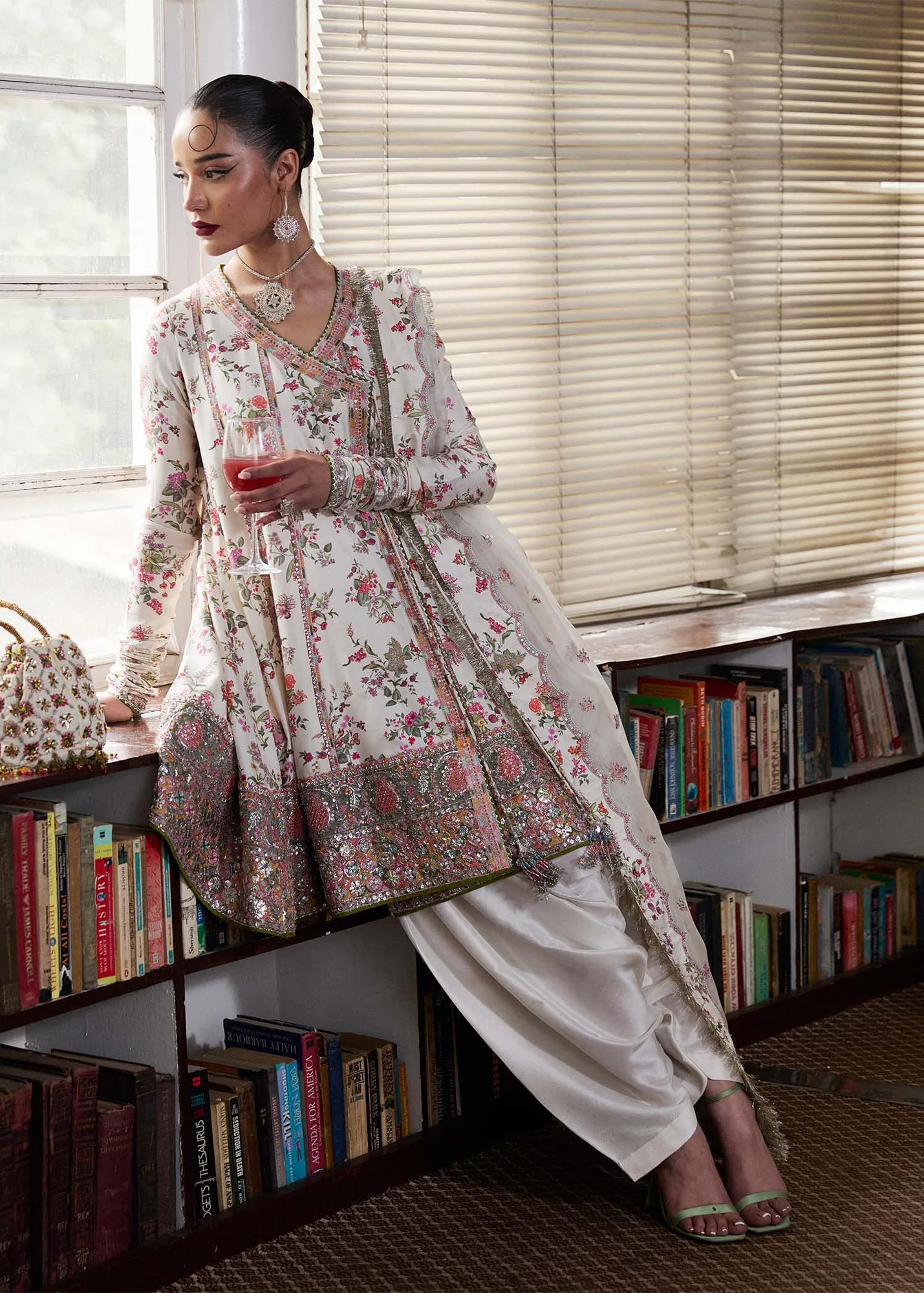 Hussain Rehar SS Luxury Pret 25 Off White Raw Silk – view 5 – Poshaq