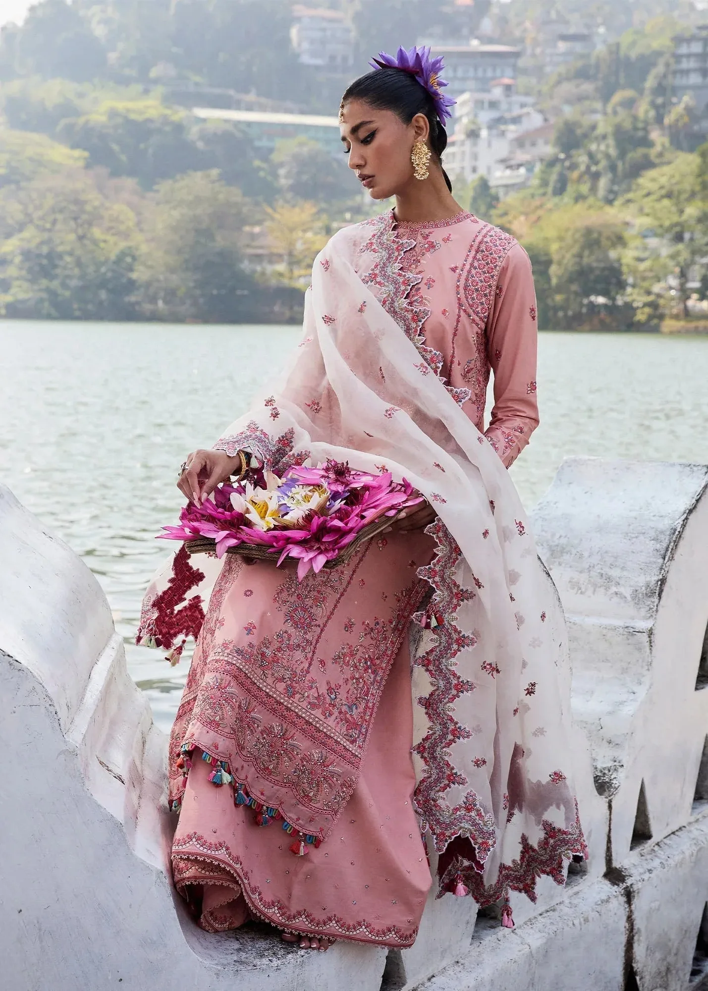 Hussain Rehar Luxury Lawn 25 Rose Pink Organza – view 2 – Poshaq