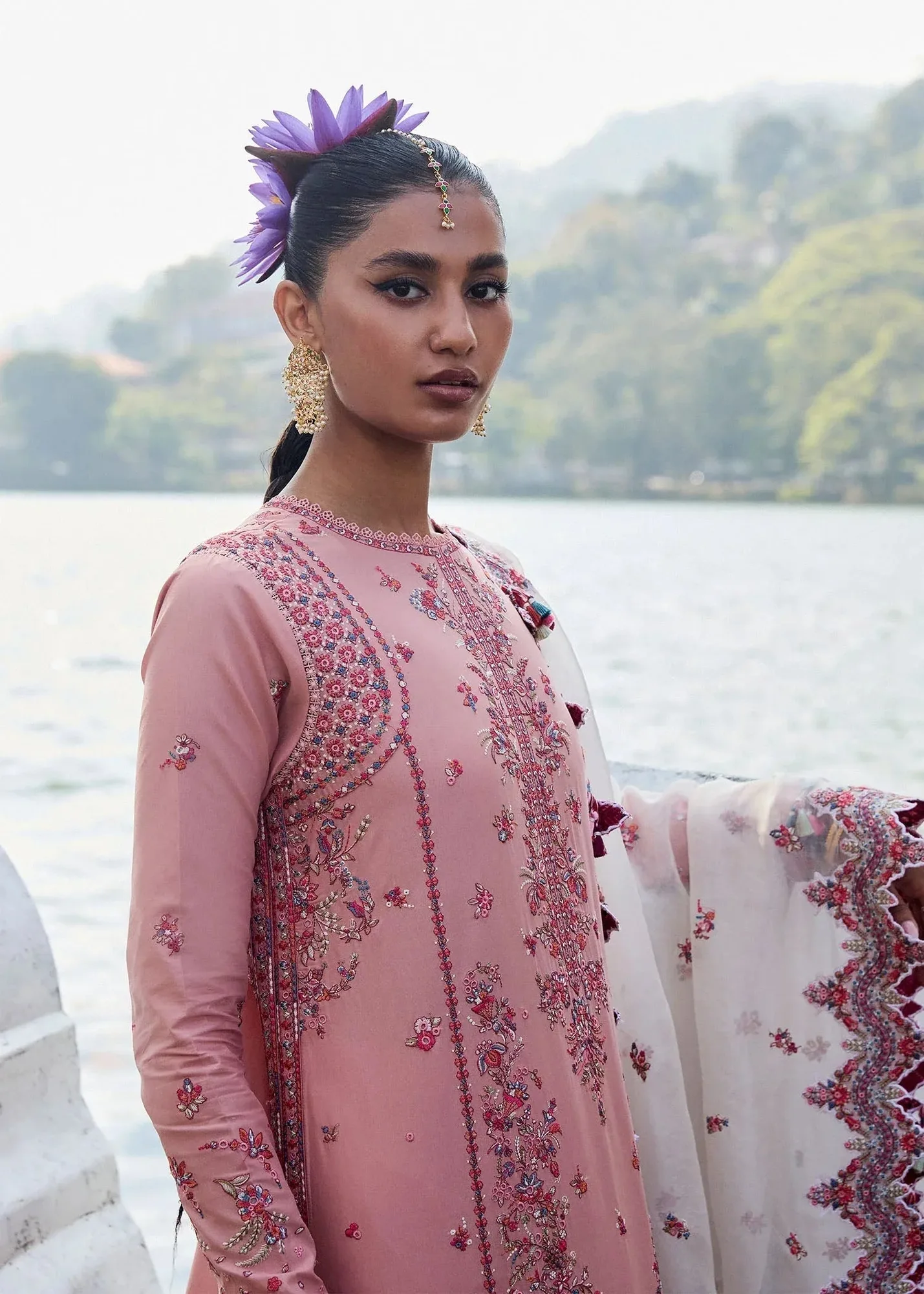 Hussain Rehar Luxury Lawn 25 Rose Pink Organza – view 3 – Poshaq