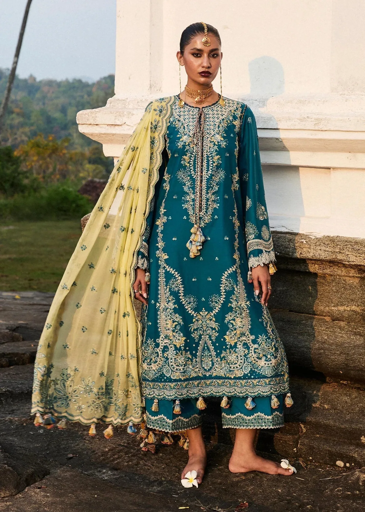 Hussain Rehar Luxury Lawn 25 Teal Blue Chiffon – view 1 – Poshaq